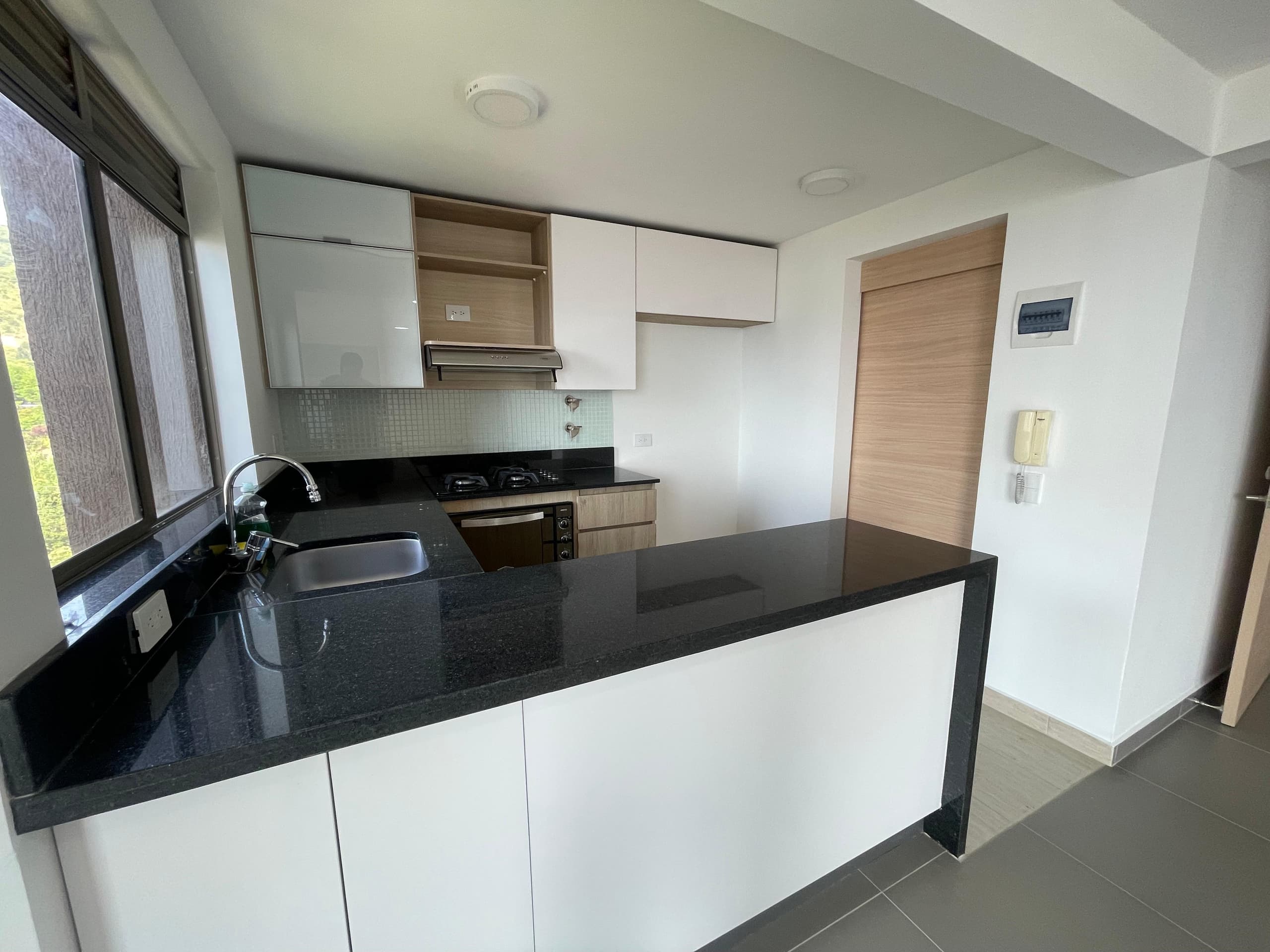 Apartamento en arriendo en La Loma De Los Bernal, Belen, Medellín — foto 4 de 19