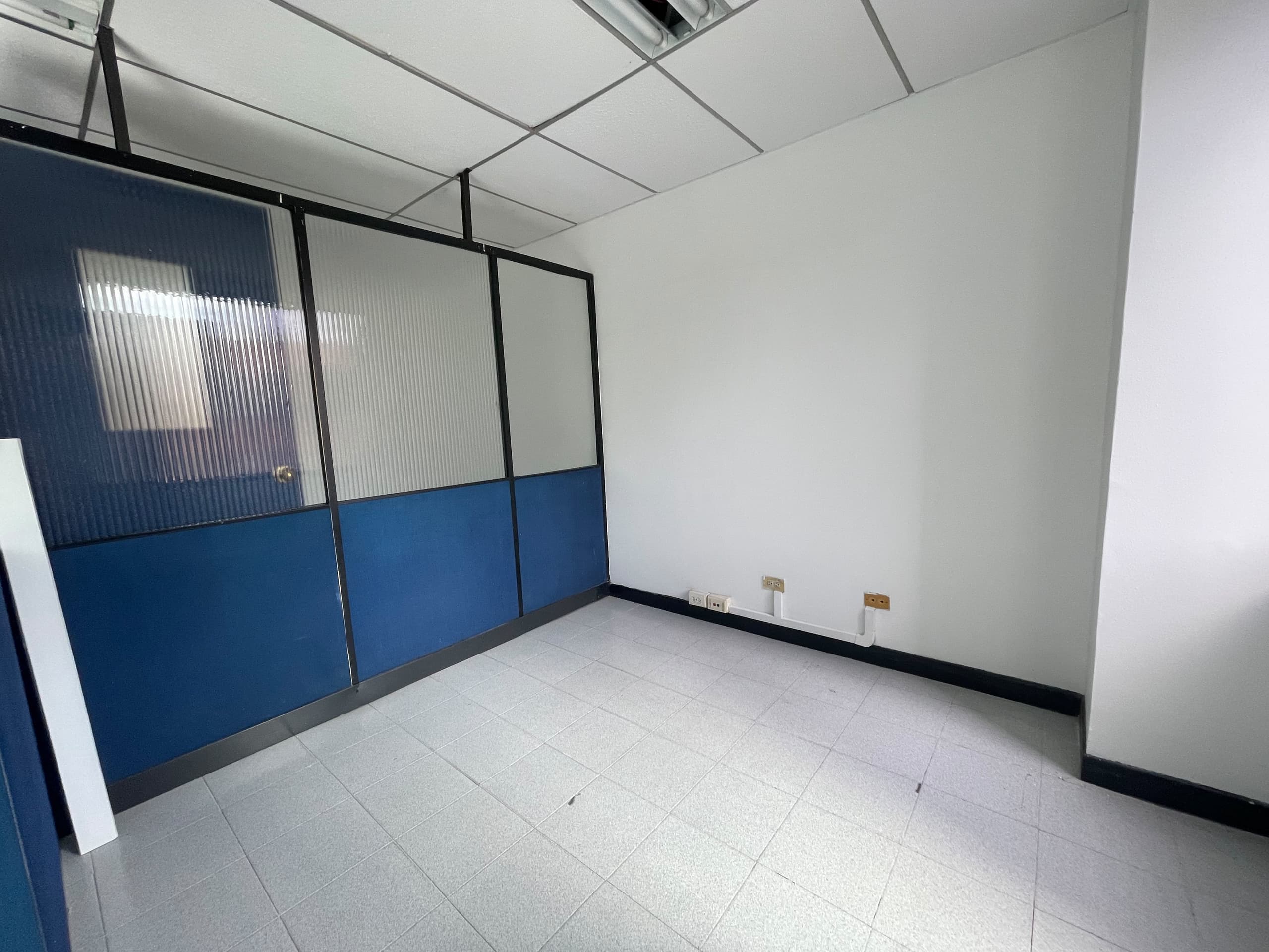 Oficina en arriendo en Laureles Medellín — foto 4 de 13