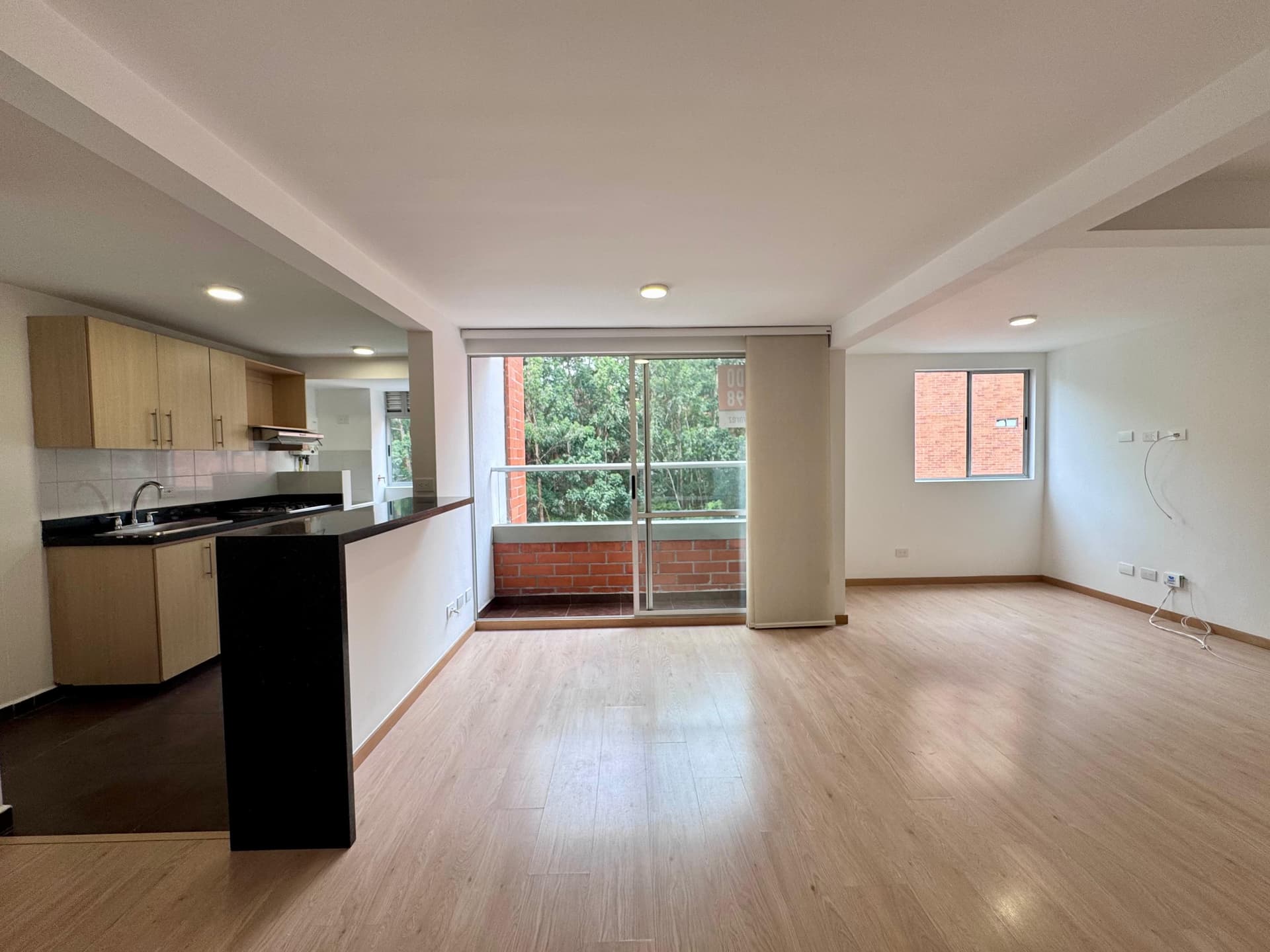 Apartamento en arriendo en Aves María, Sabaneta — foto 1 de 18