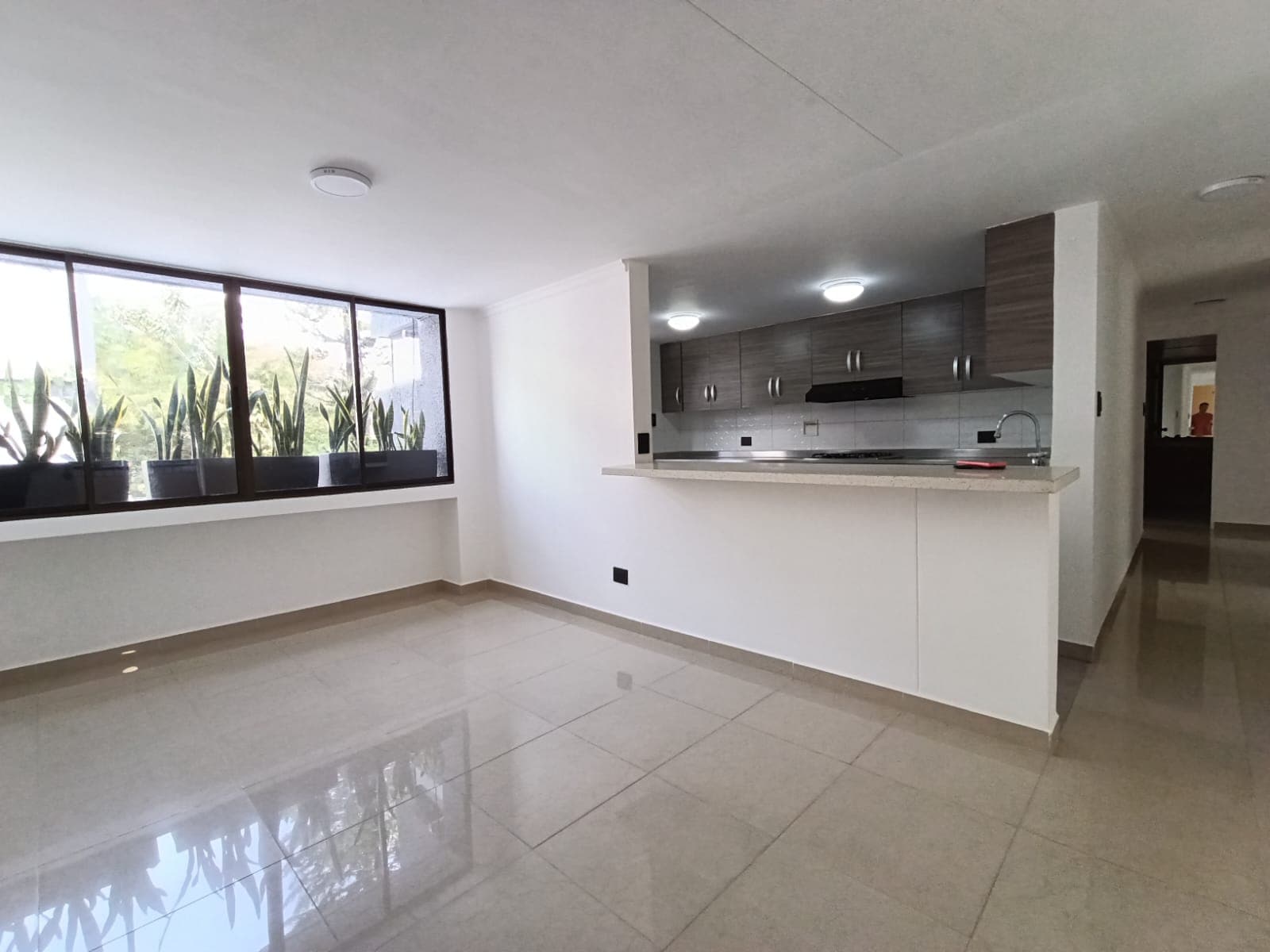 Apartamento en arriendo en Las Lomas, El Poblado, Medellín — foto 2 de 16