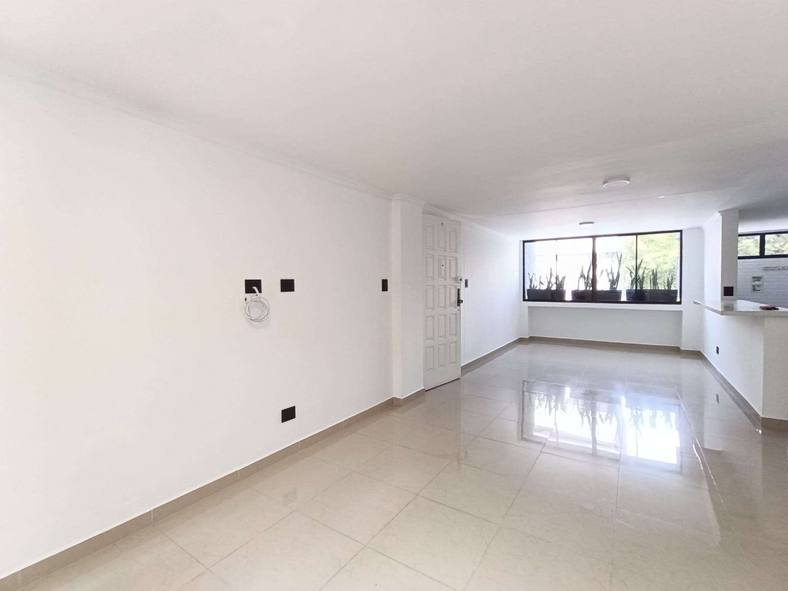 Apartamento en arriendo en Las Lomas, El Poblado, Medellín — foto 3 de 16