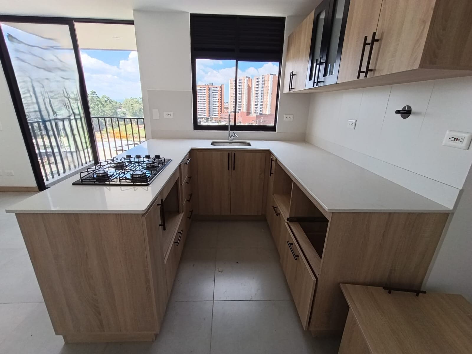 Apartamento en arriendo en San Antonio De Pereira, Rionegro — foto 4 de 15