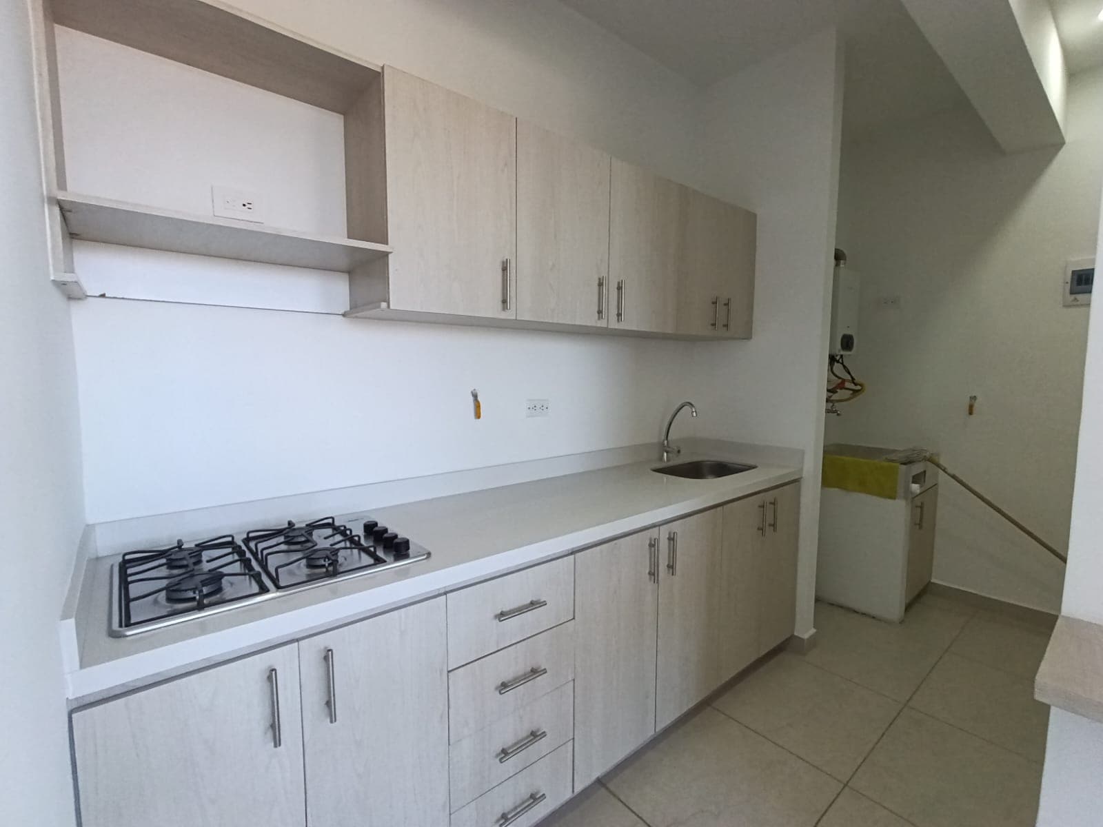 Apartamento en arriendo en Sector El Tranvía, Rionegro — foto 2 de 11