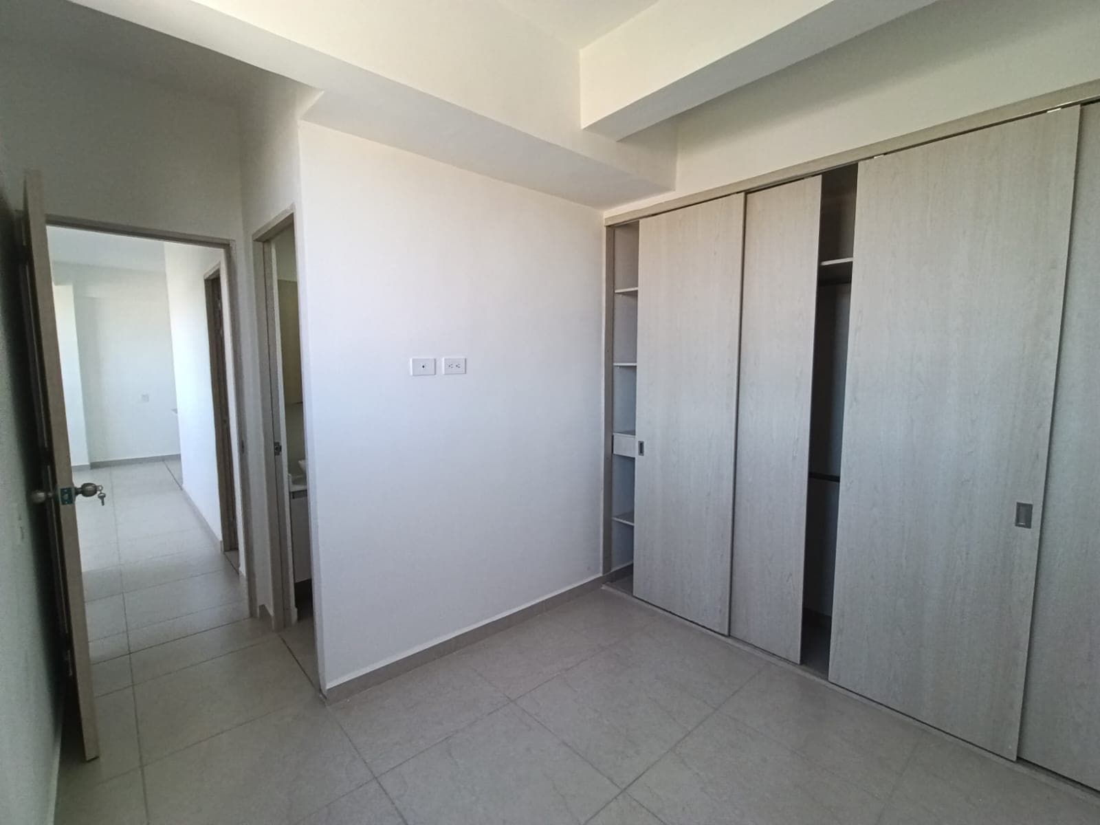 Apartamento en arriendo en Sector El Tranvía, Rionegro — foto 5 de 11