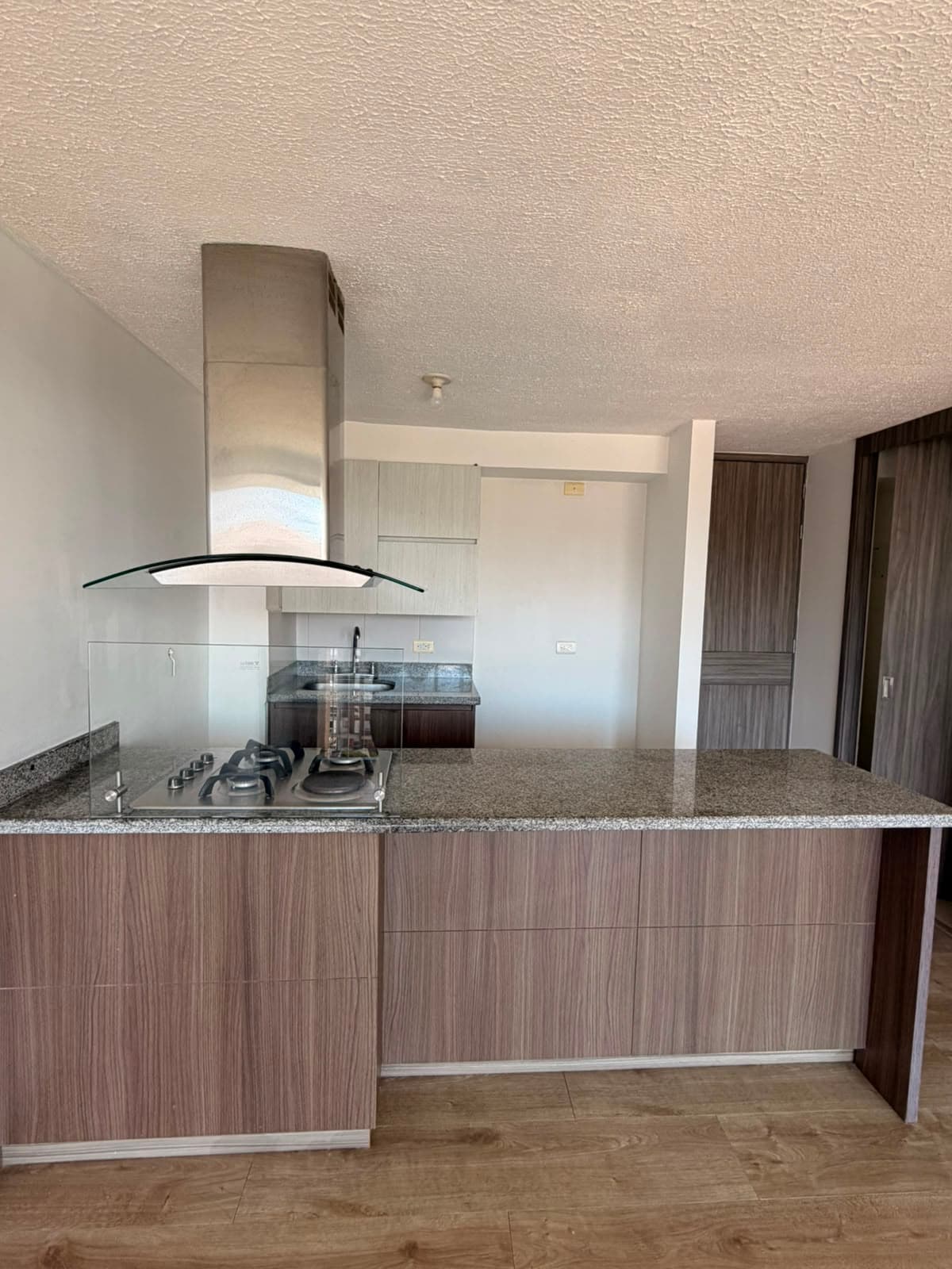 Apartamento en arriendo en Los Colegios, Rionegro — foto 1 de 13