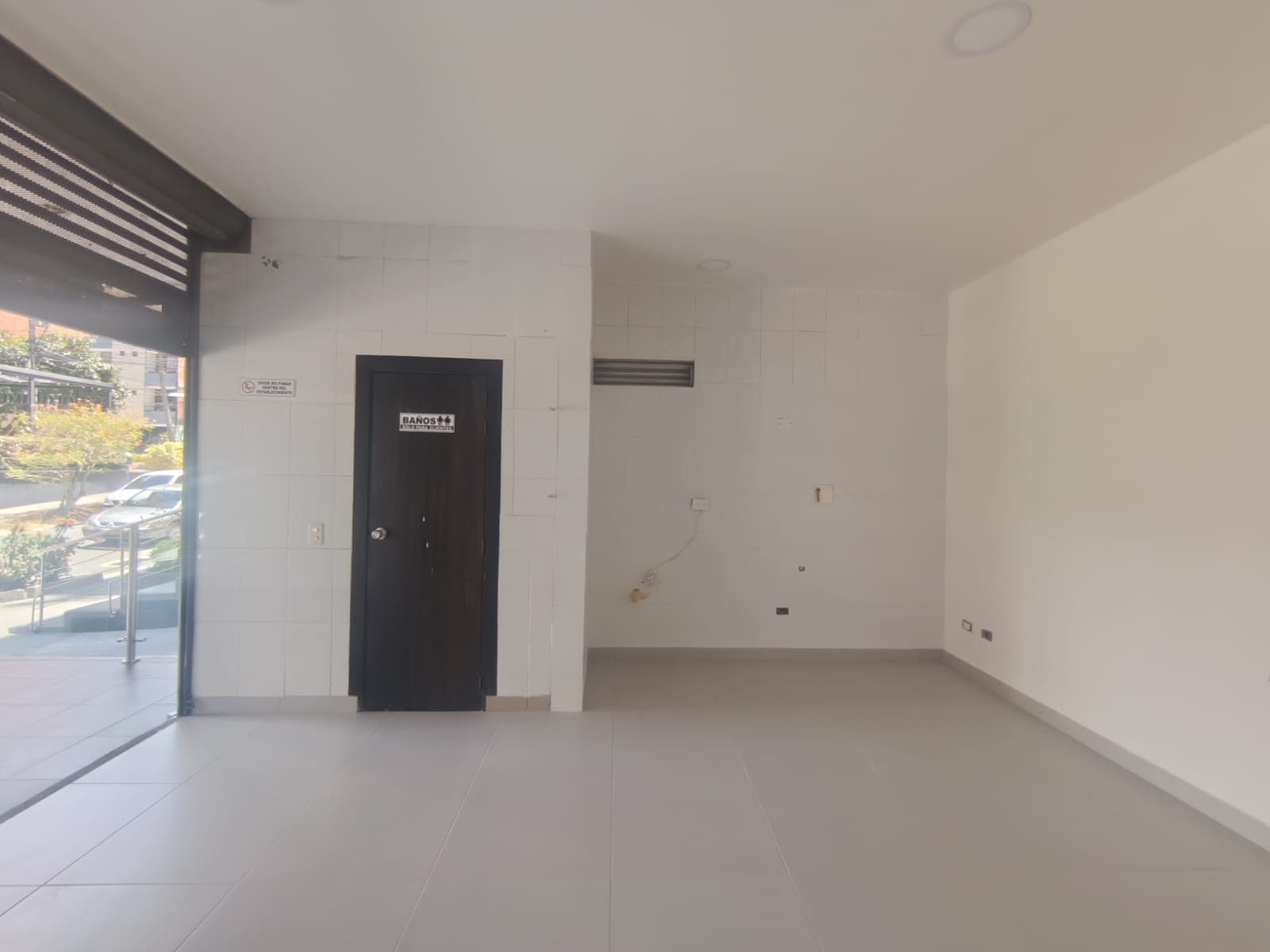 Local en arriendo en El Velódromo, Laureles, Medellín — foto 5 de 10