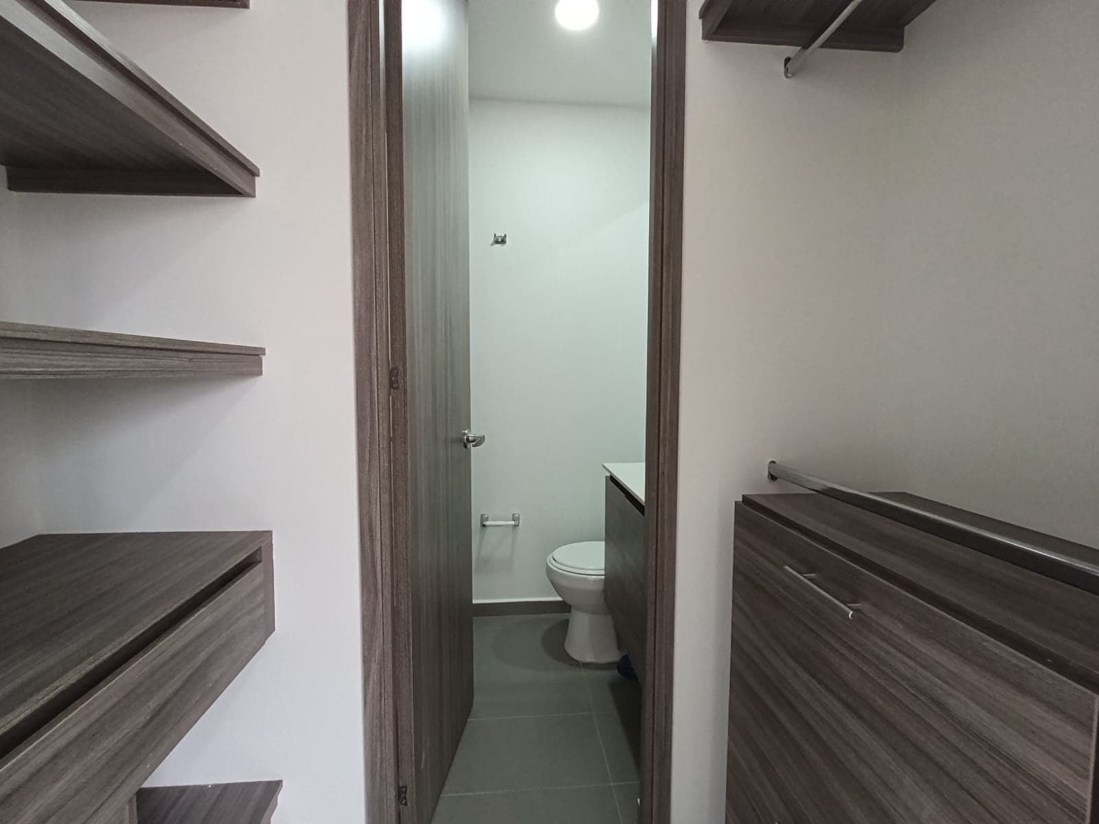 Apartamento en arriendo en La Florida, Sabaneta — foto 2 de 20