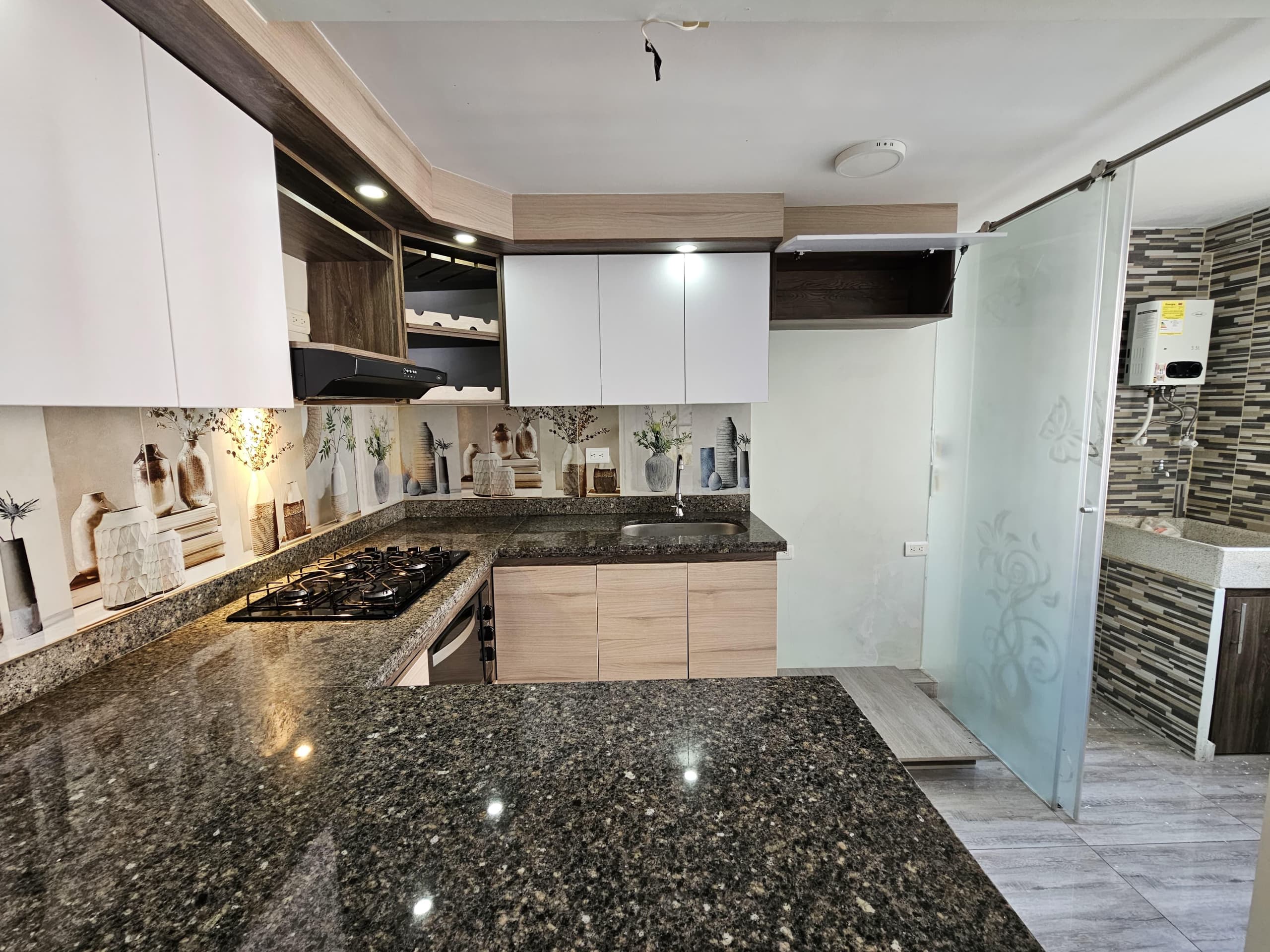 Apartamento en arriendo en Cabañas, Bello — foto 2 de 14