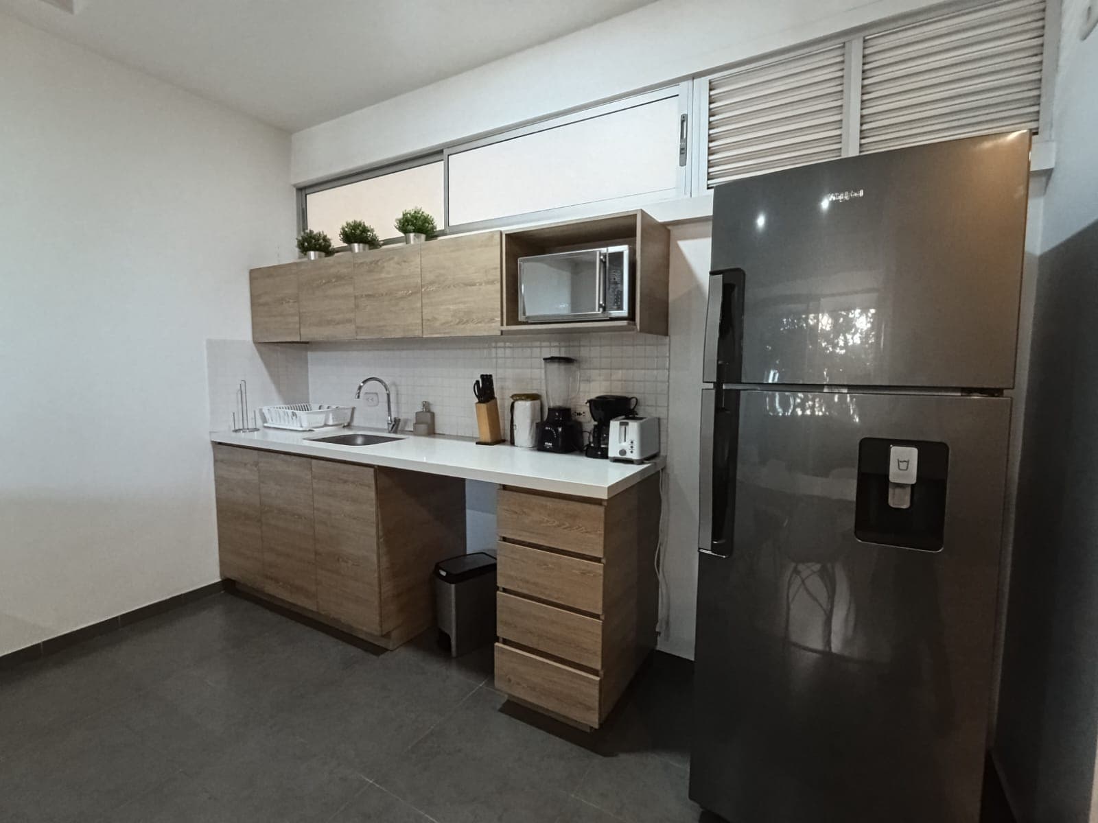 Apartamento en arriendo en Loma De Los Parra, El Poblado, Medellín — foto 4 de 14