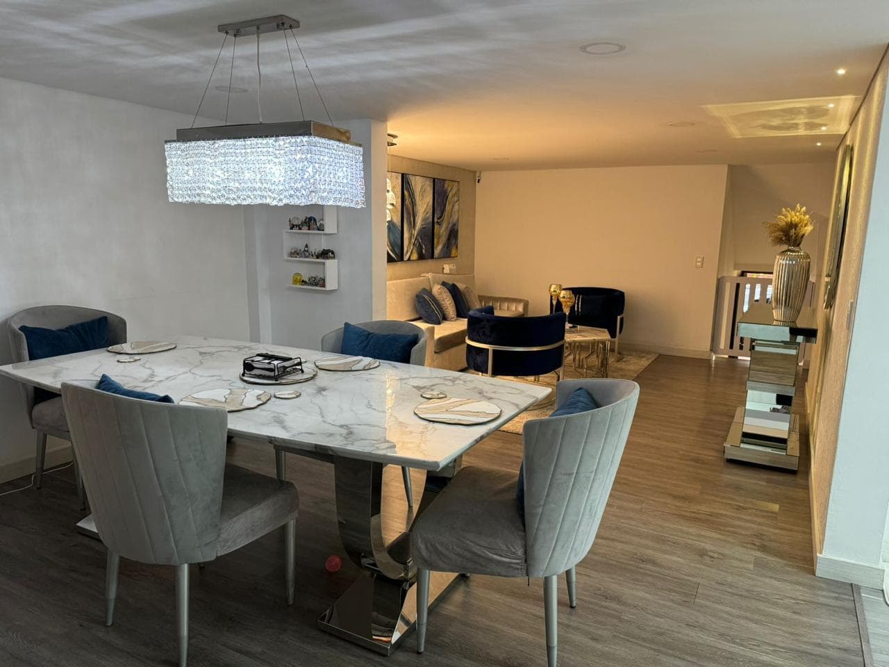 Casa Vivienda en arriendo en Loma Del Escobero, Envigado — foto 5 de 19