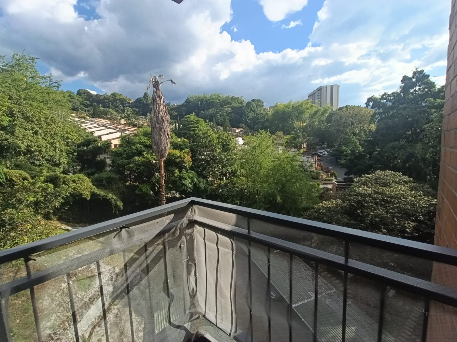 Apartamento en arriendo en Las Casitas Envigado — foto 1 de 15