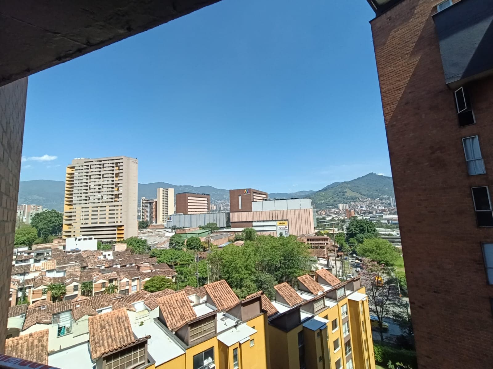 Apartamento en arriendo en Las Casitas, Envigado — foto 3 de 14