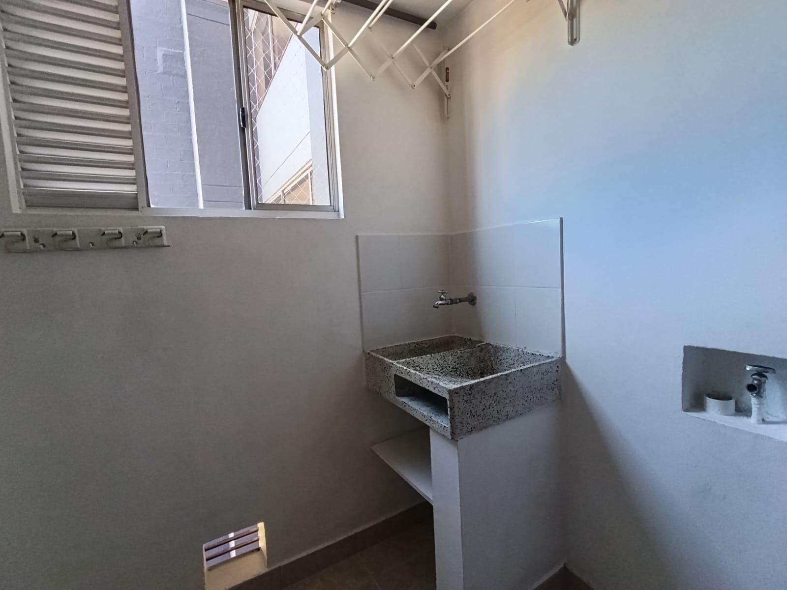 Apartamento en arriendo en Las Casitas, Envigado — foto 4 de 14