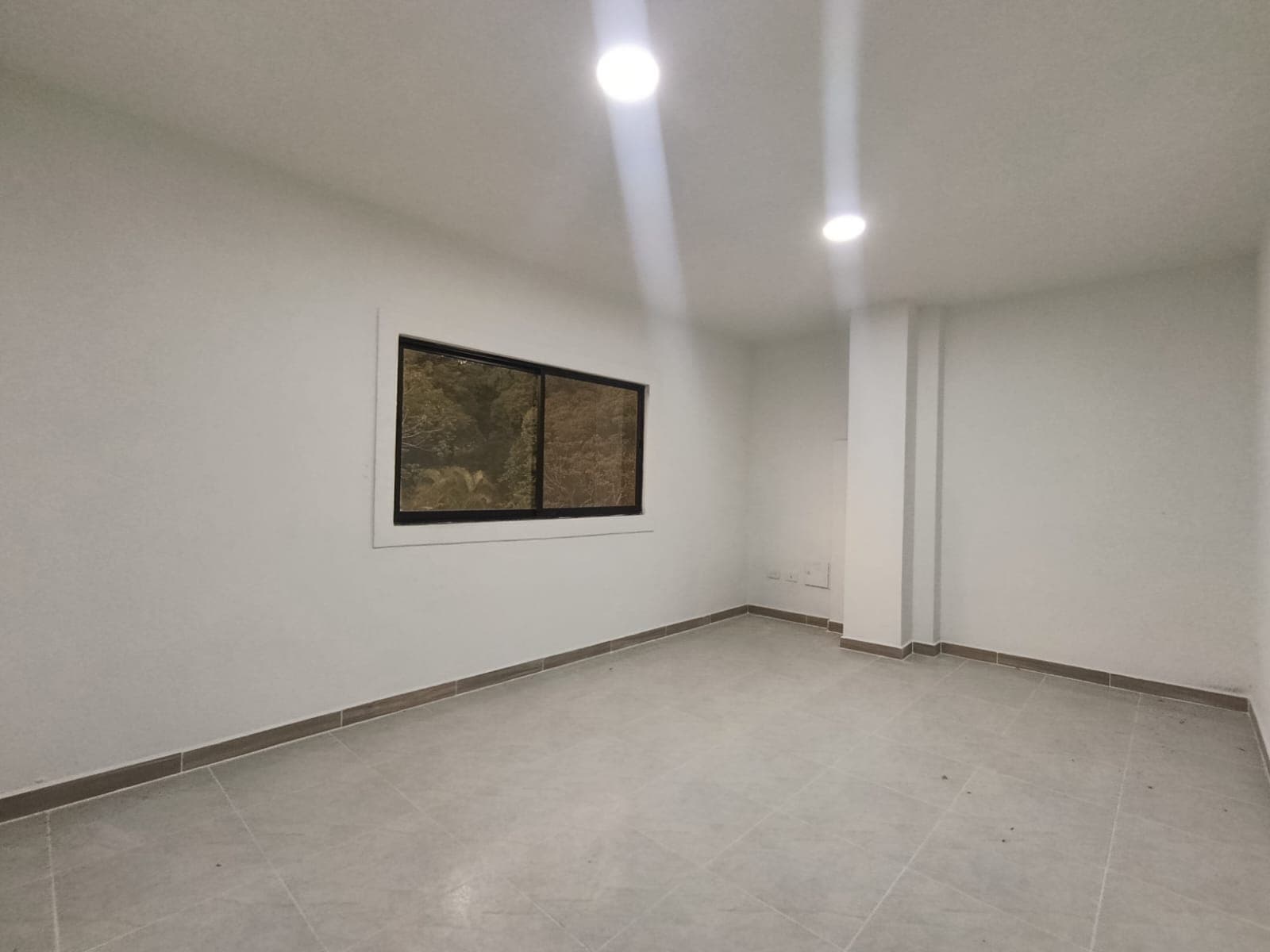 Bodega en arriendo en San Antonio De Prado, Medellín — foto 2 de 11
