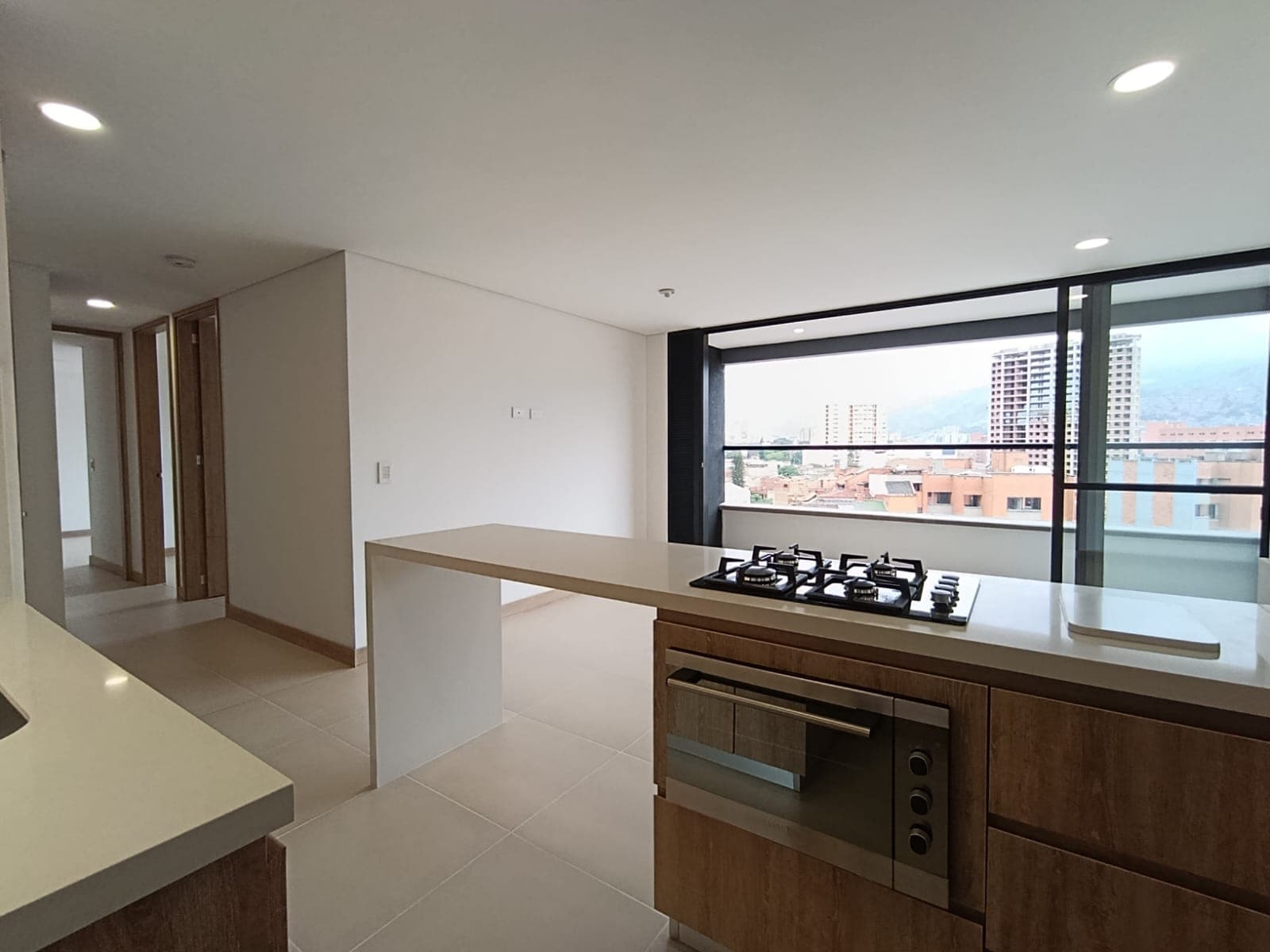 Apartamento en arriendo en Laureles, Medellín — foto 3 de 20