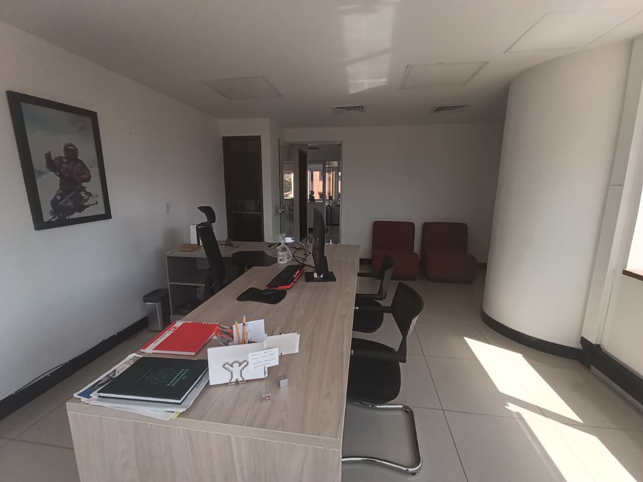 Oficina en arriendo en La Florida El, El Poblado, Medellín — foto 2 de 20