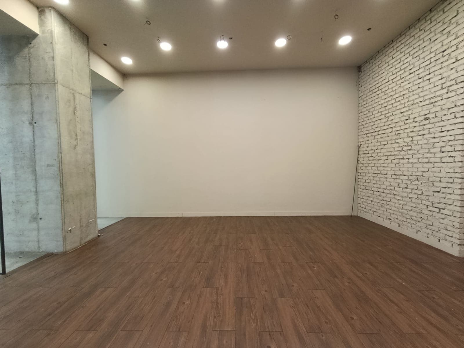 Local en arriendo en La Candelaria, Centro, Medellín — foto 5 de 12