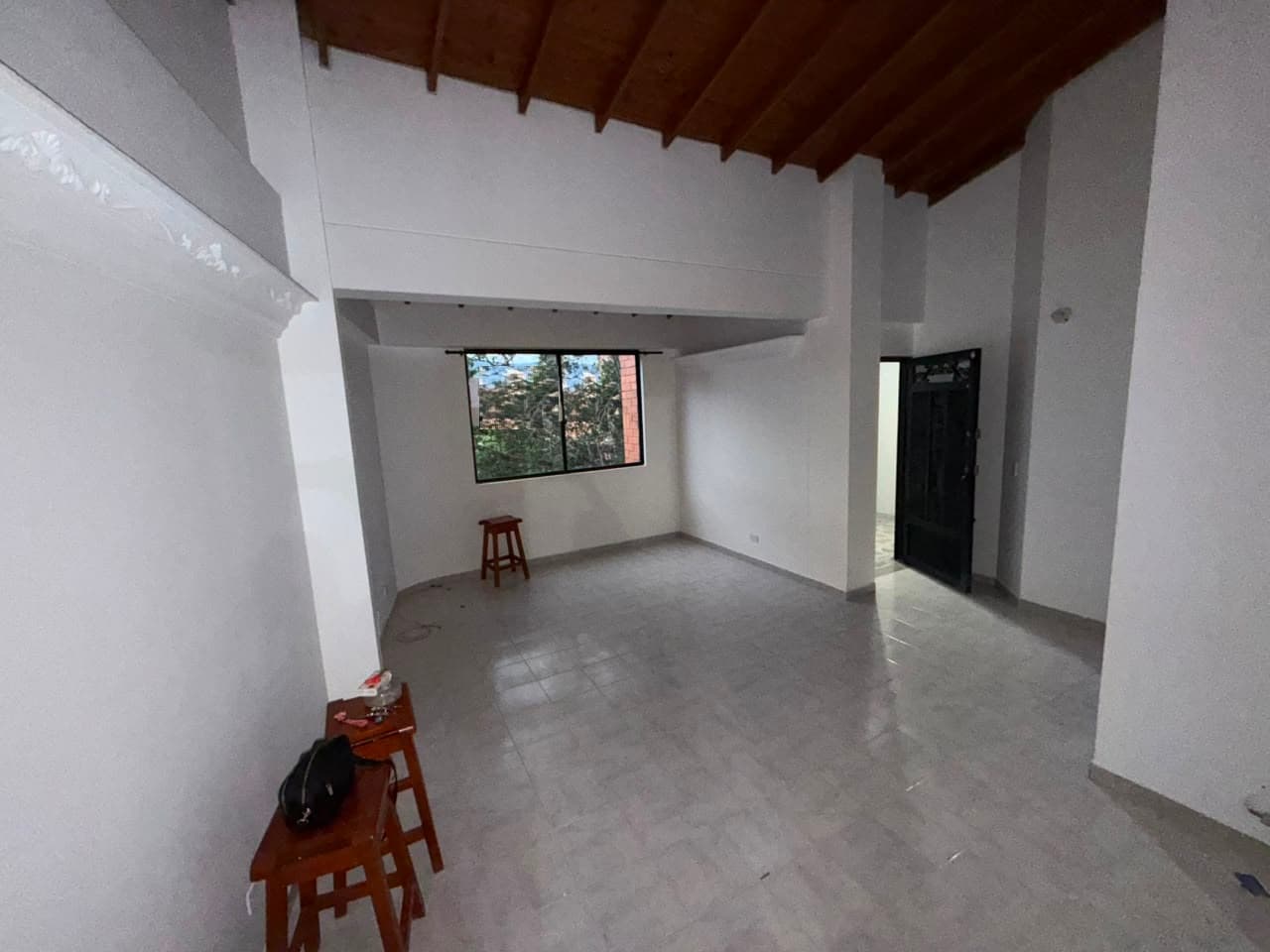 Apartamento en arriendo en Santa Mónica, La America, Medellín — foto 1 de 20