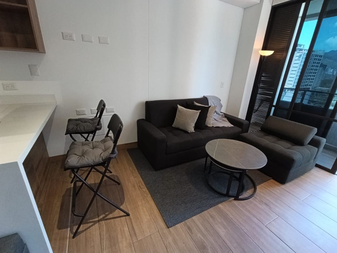 Apartaestudio en arriendo en Ciudad Del Rio, El Poblado, Medellín — foto 5 de 18