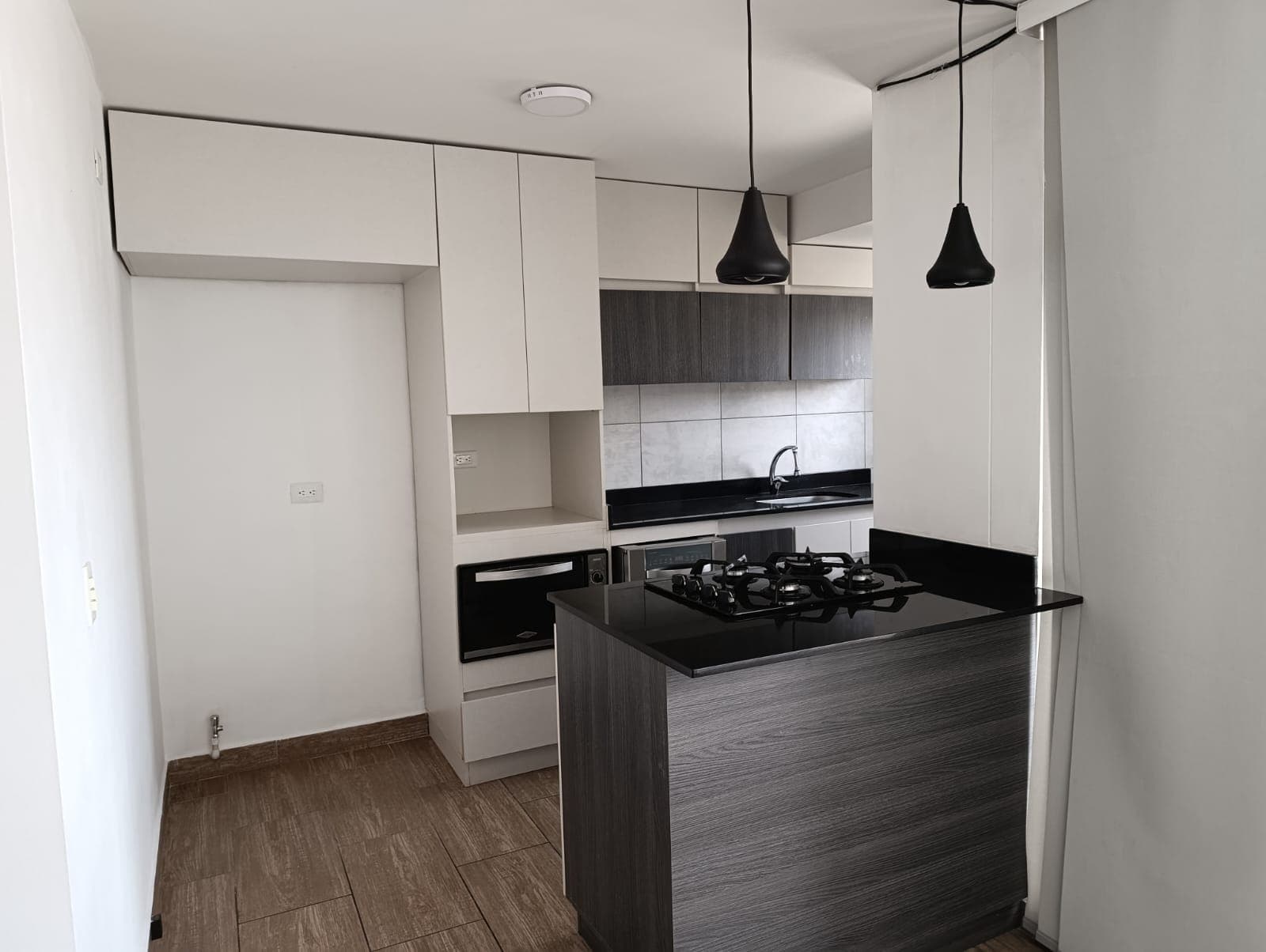 Apartamento en arriendo en Cabañas, Bello — foto 2 de 16