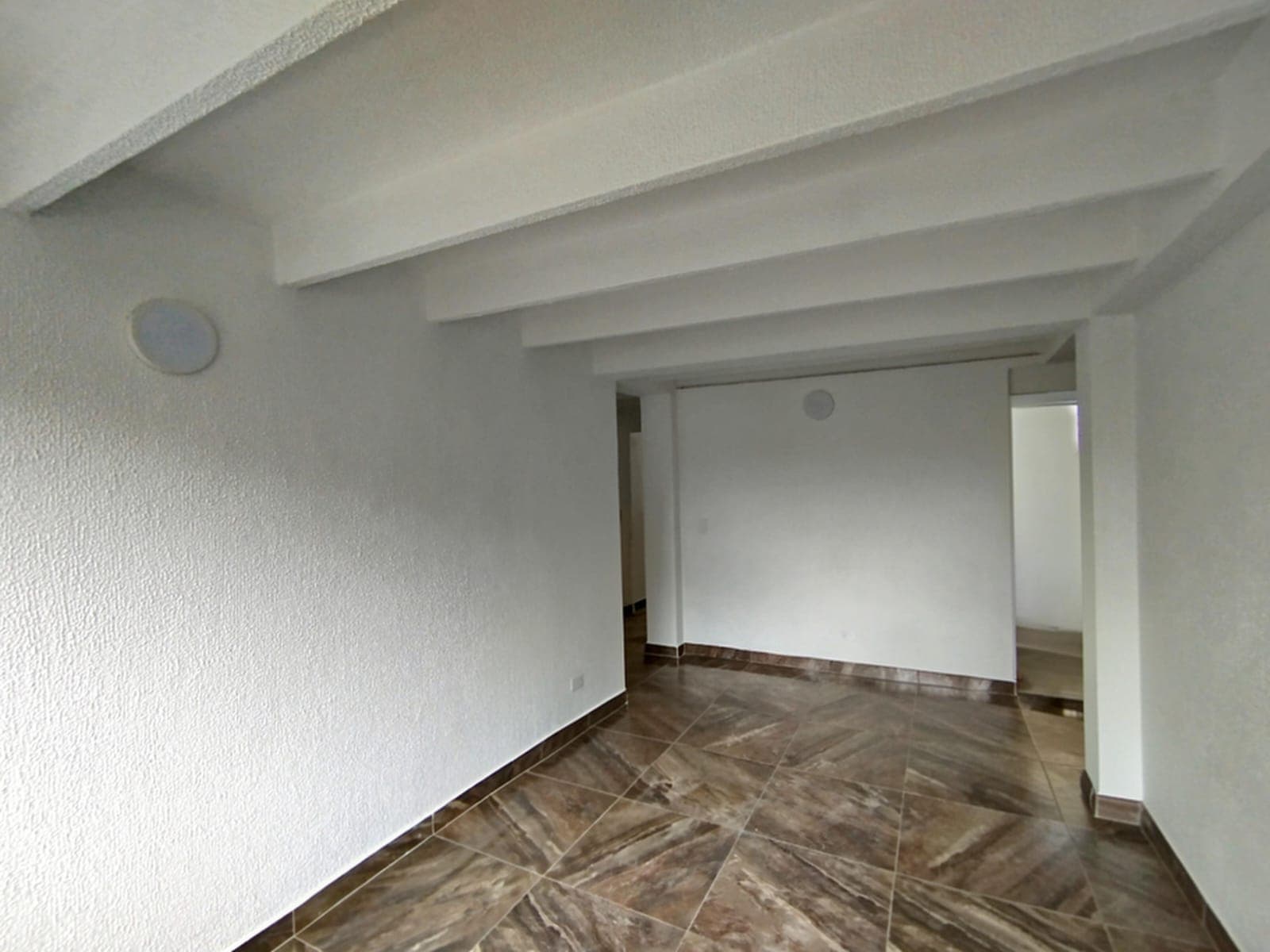 Apartamento en arriendo en Fontibon, Bogotá, D.c. — foto 2 de 17