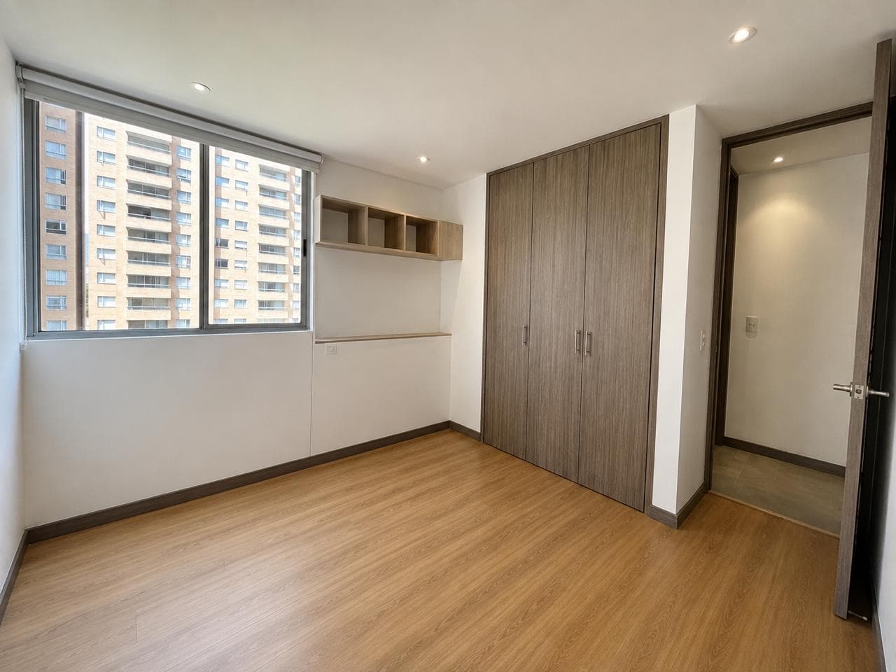 Apartamento en arriendo en Ciudad Del Rio, El Poblado, Medellín — foto 4 de 13