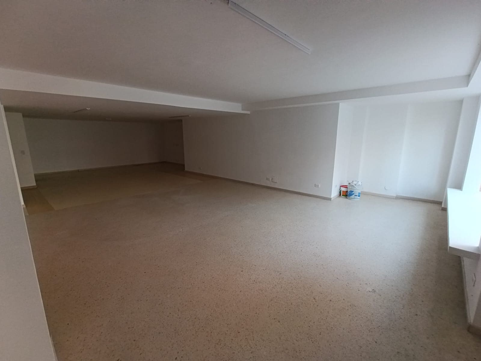 Local en arriendo en Laureles, Medellín — foto 2 de 12