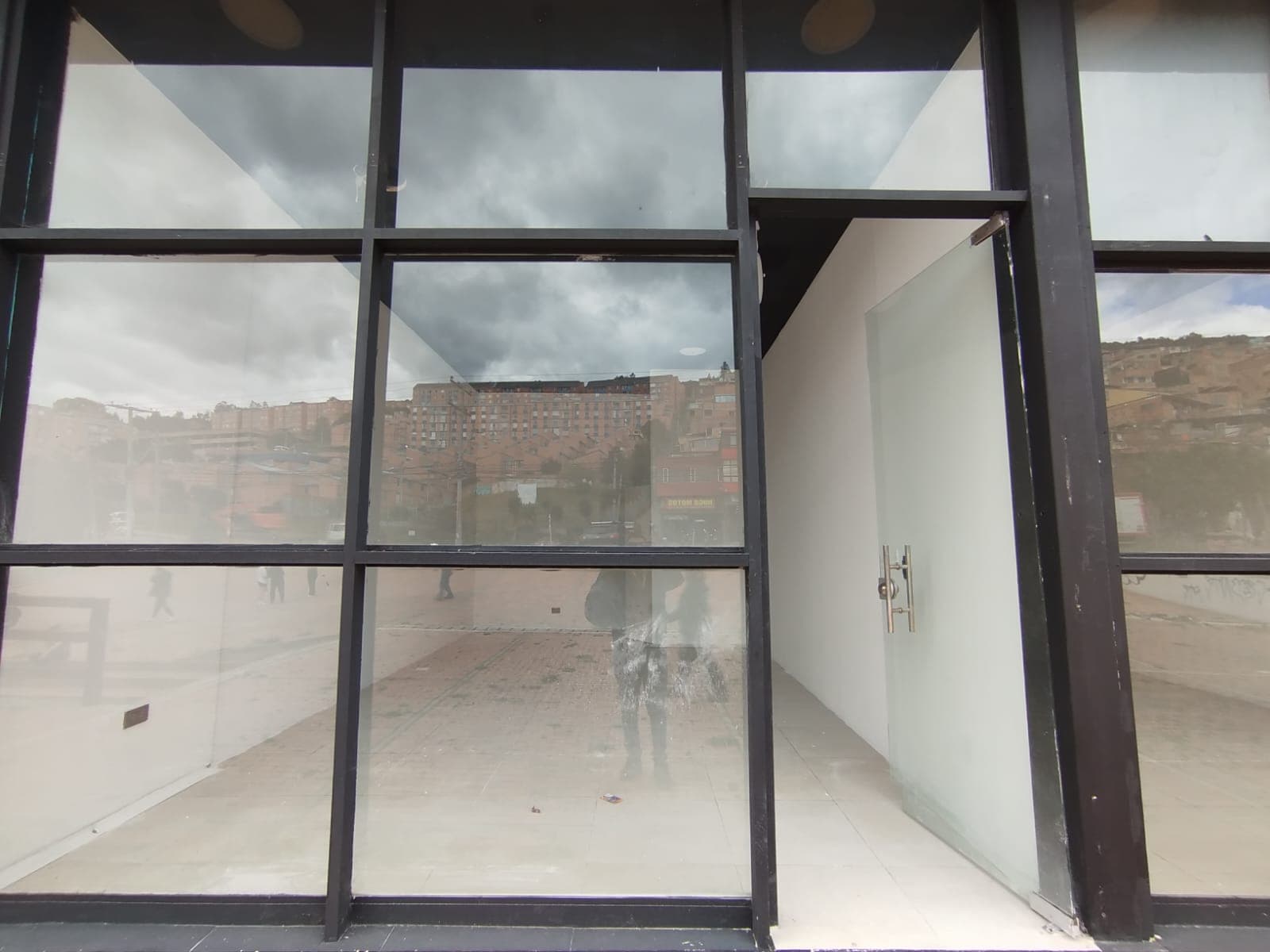Local en arriendo en Verbenal, Usaquen, Bogotá, D.c. — foto 1 de 8