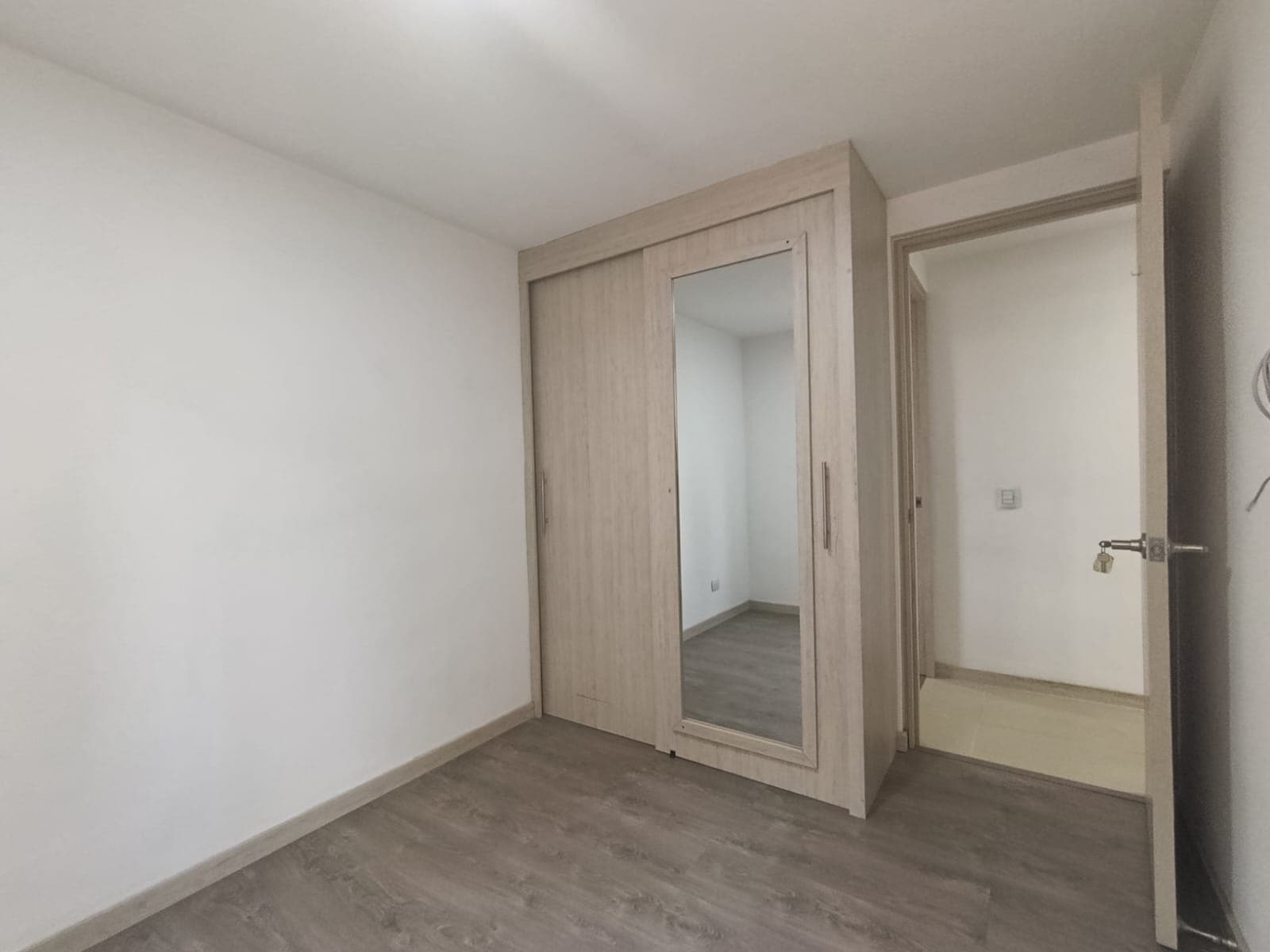 Apartamento en arriendo en Aves María, Sabaneta — foto 3 de 17