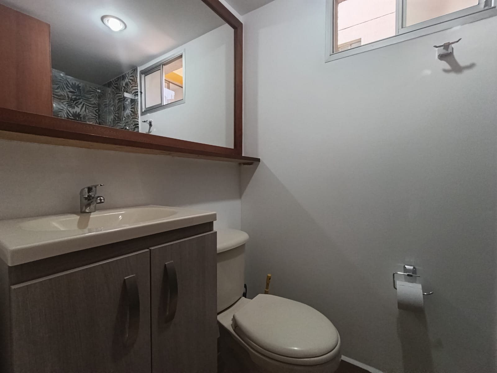 Apartamento en arriendo en Aguacatala, El Poblado, Medellín — foto 4 de 17