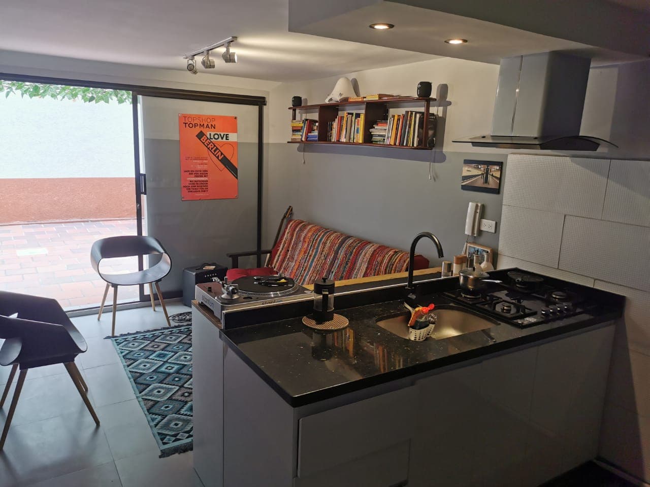 Apartaestudio en arriendo en Pinares, Pereira — foto 1 de 10