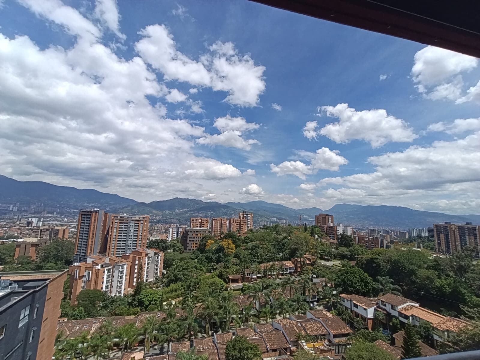 Apartamento en arriendo en Cumbres, Envigado — foto 2 de 20