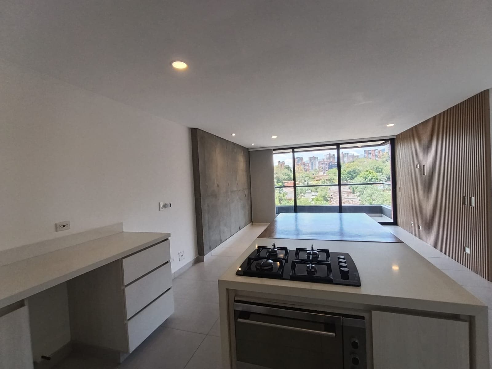 Apartamento en arriendo en Cumbres, Envigado — foto 2 de 20
