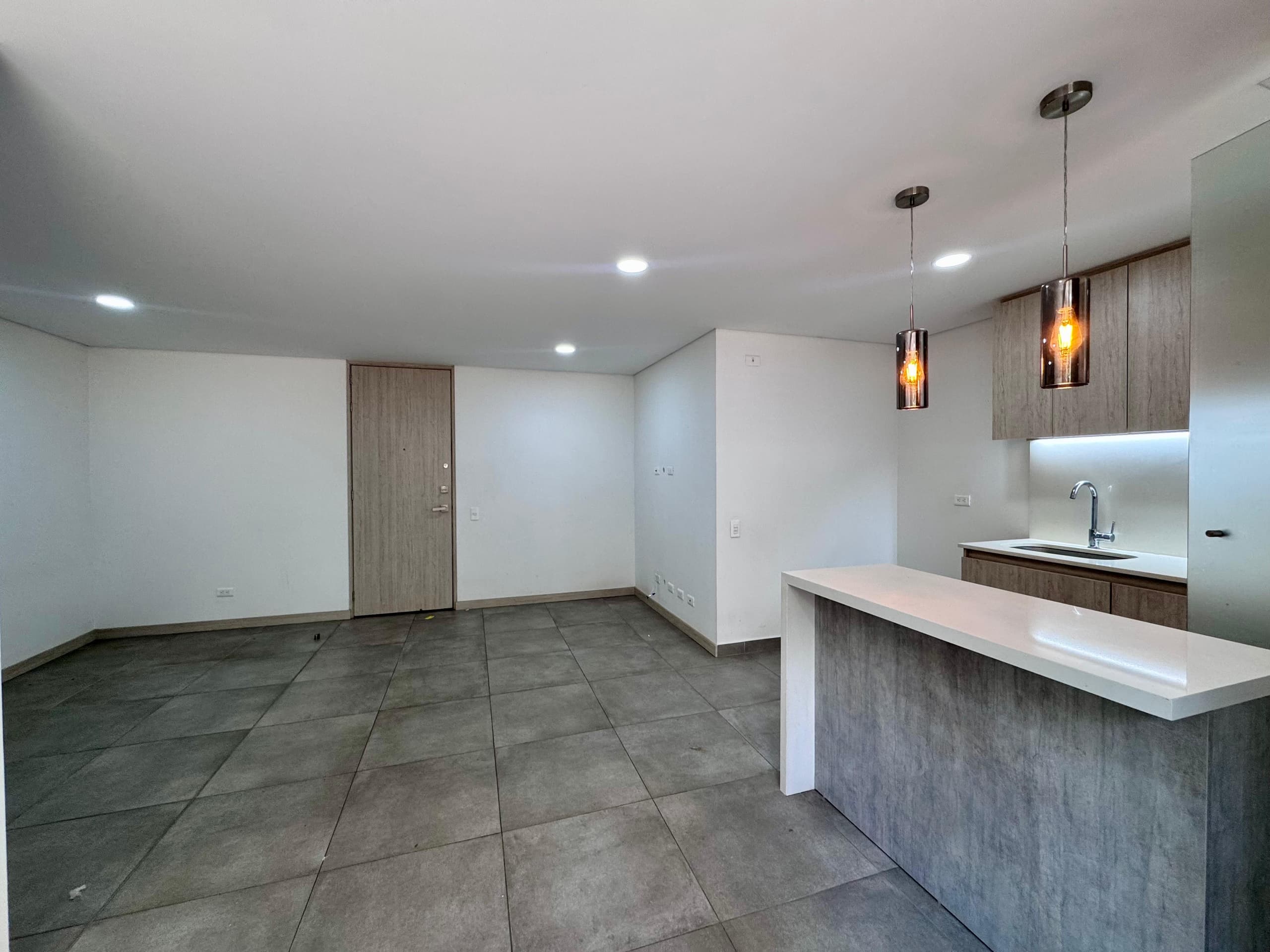 Apartamento en arriendo en El Trianón, Envigado — foto 3 de 20