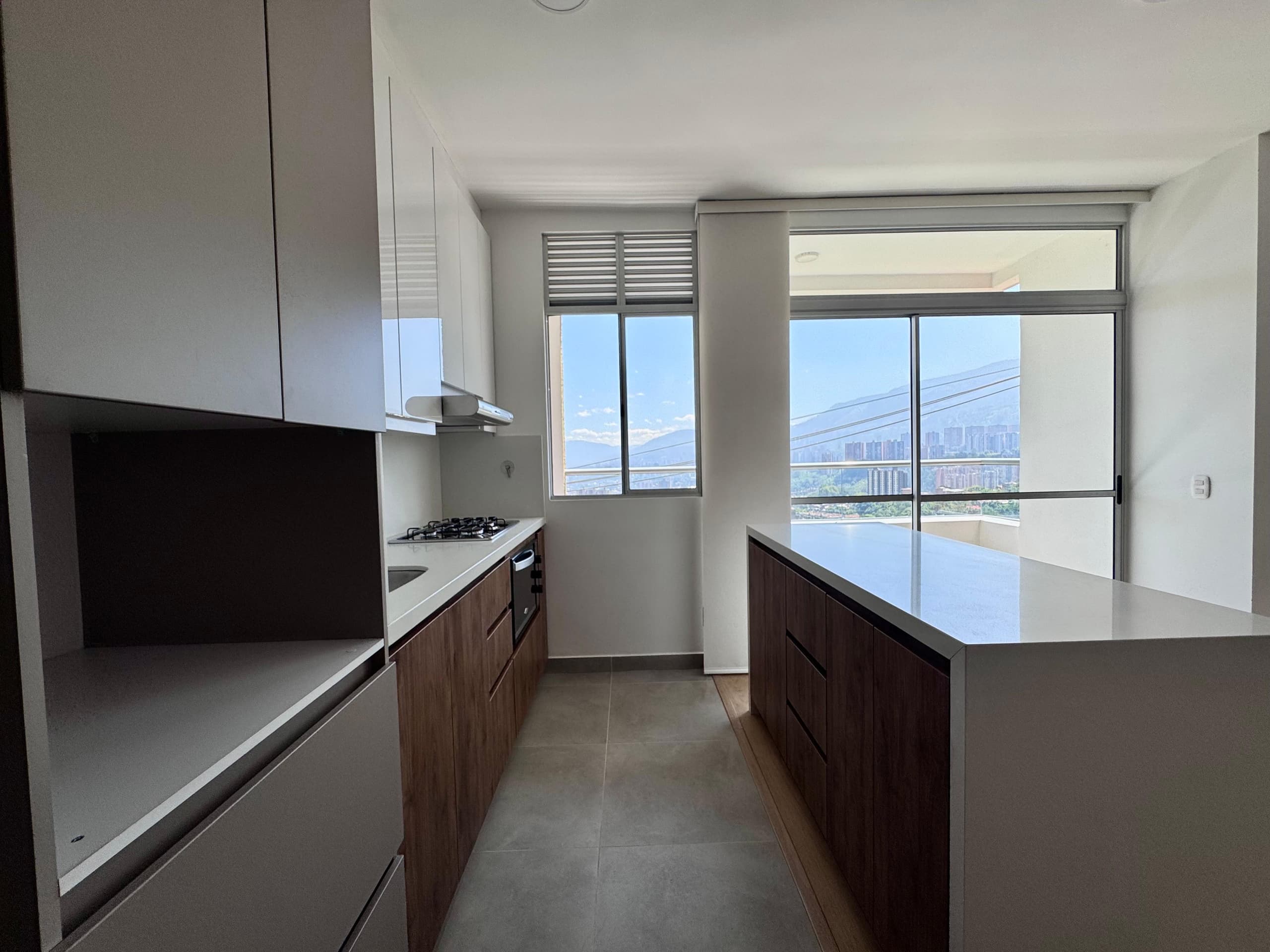 Apartamento en arriendo en La Mina, Envigado — foto 2 de 14