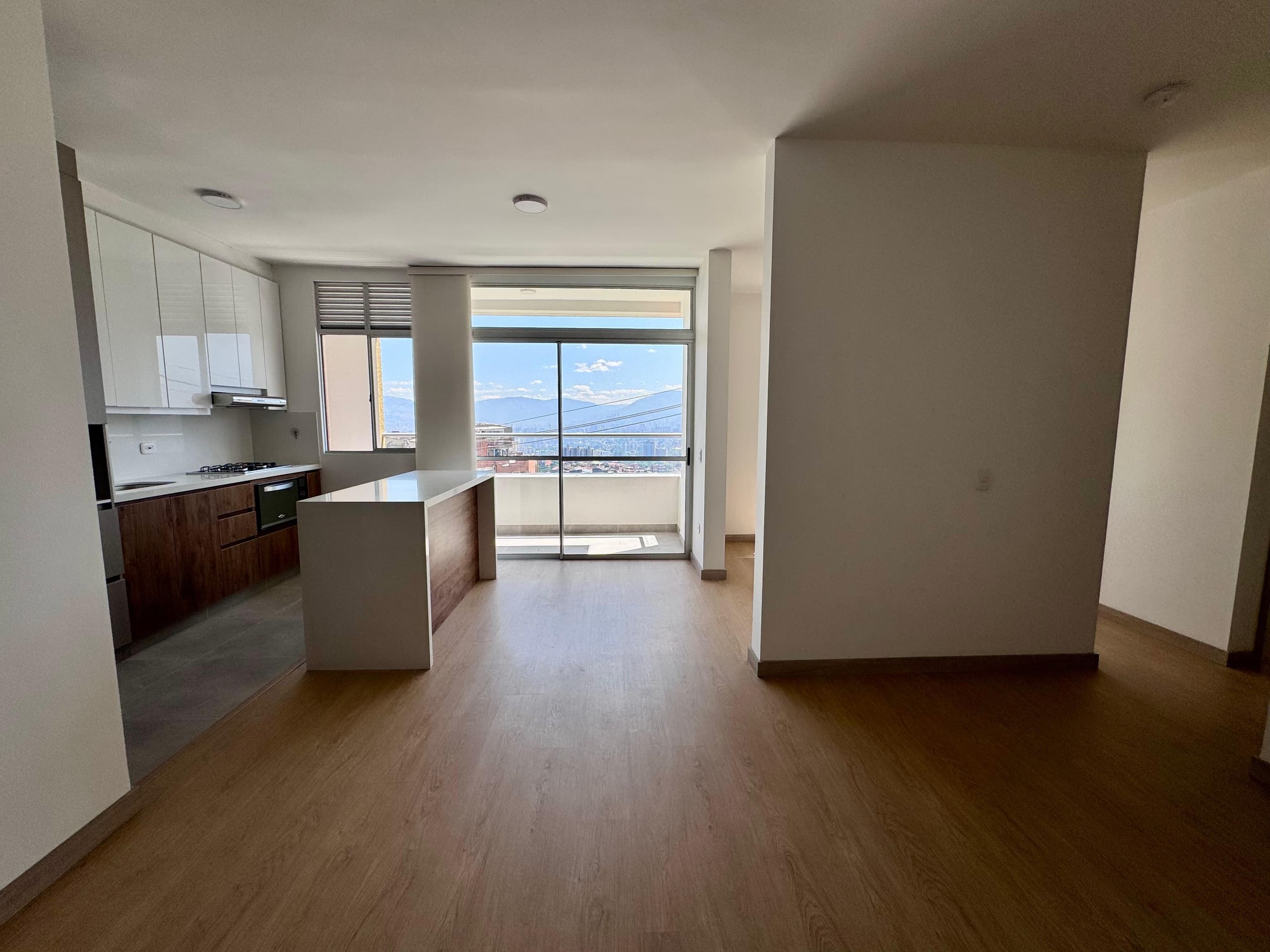 Apartamento en arriendo en La Mina, Envigado — foto 5 de 14