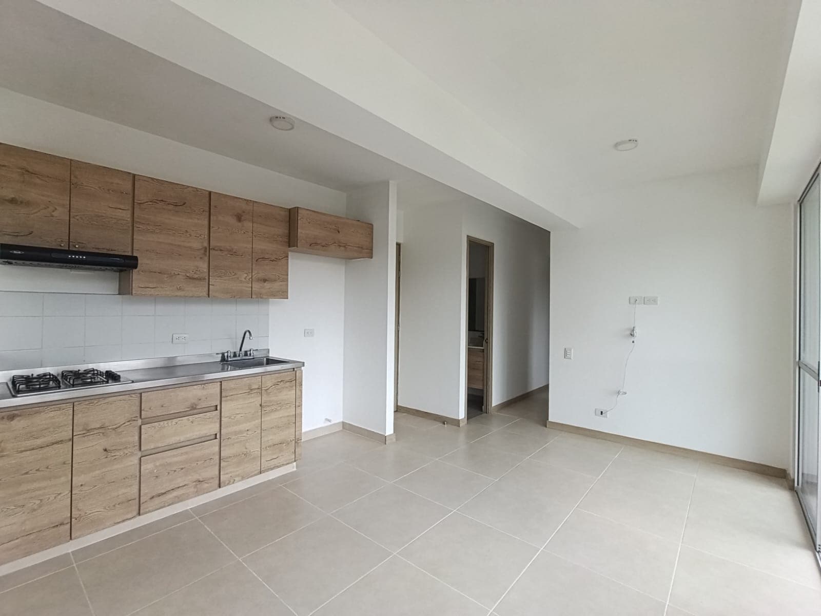 Apartamento en arriendo en Aves María, Sabaneta — foto 4 de 14