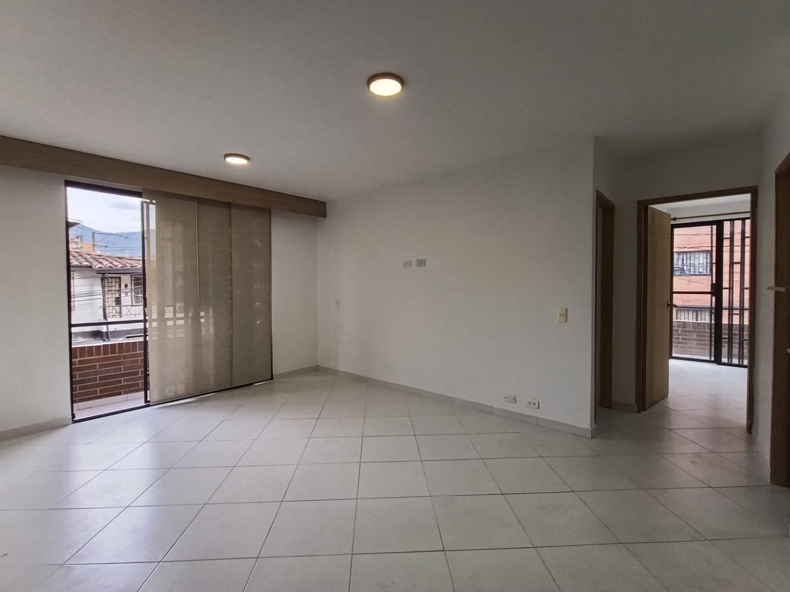 Apartamento en arriendo en Santa María, Itagui — foto 2 de 12