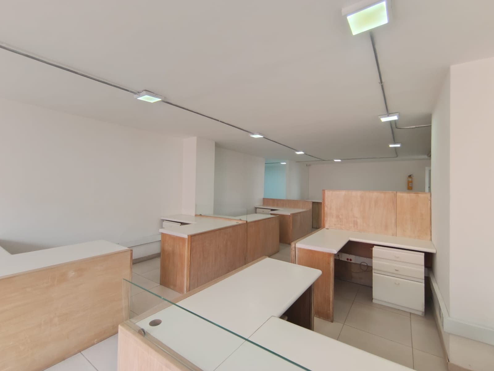 Local en arriendo en El Velódromo, Laureles, Medellín — foto 5 de 12