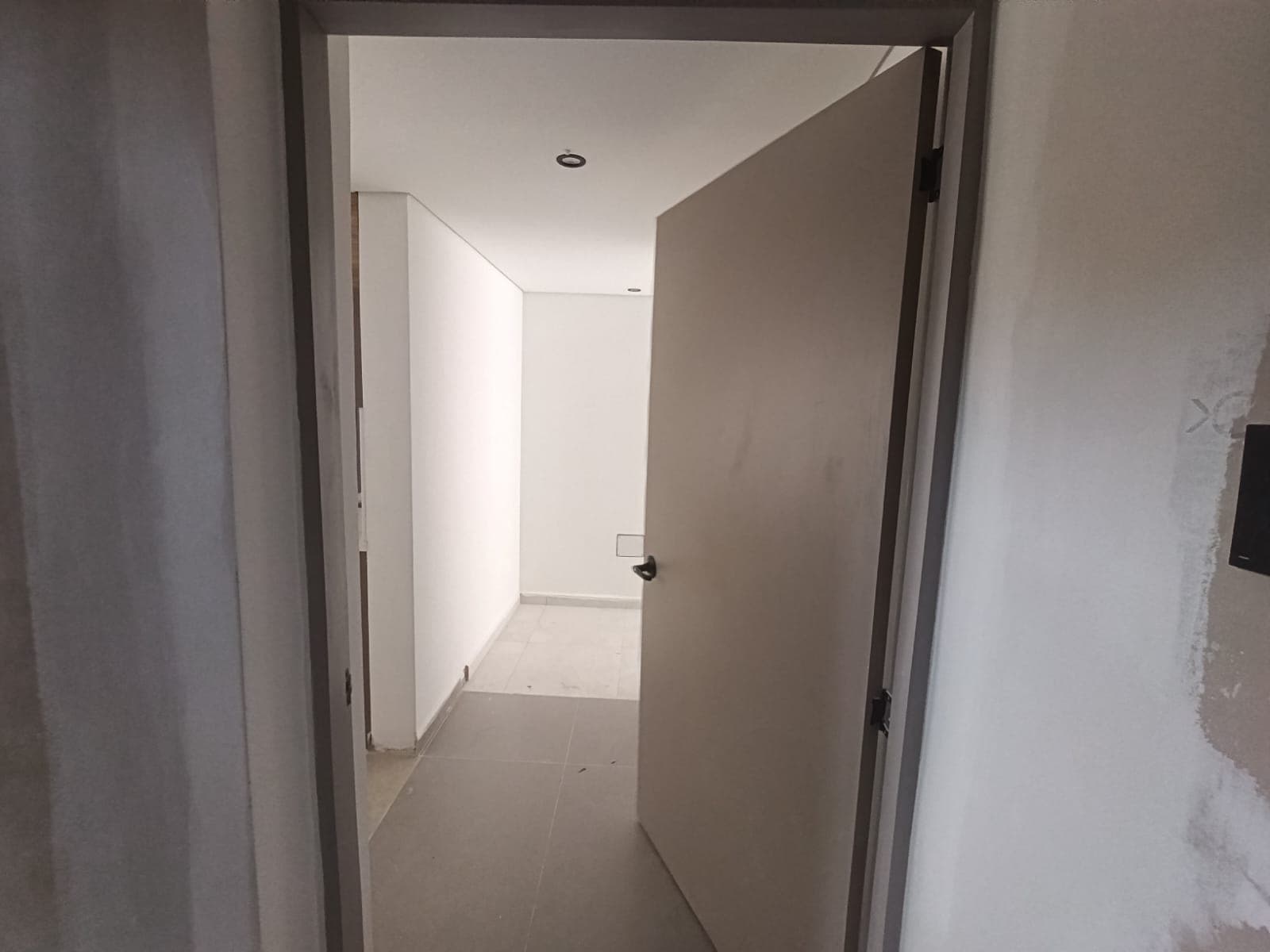 Apartaestudio en arriendo en Barrio Triste Corazón De Jesús, Centro, Medellín — foto 2 de 20
