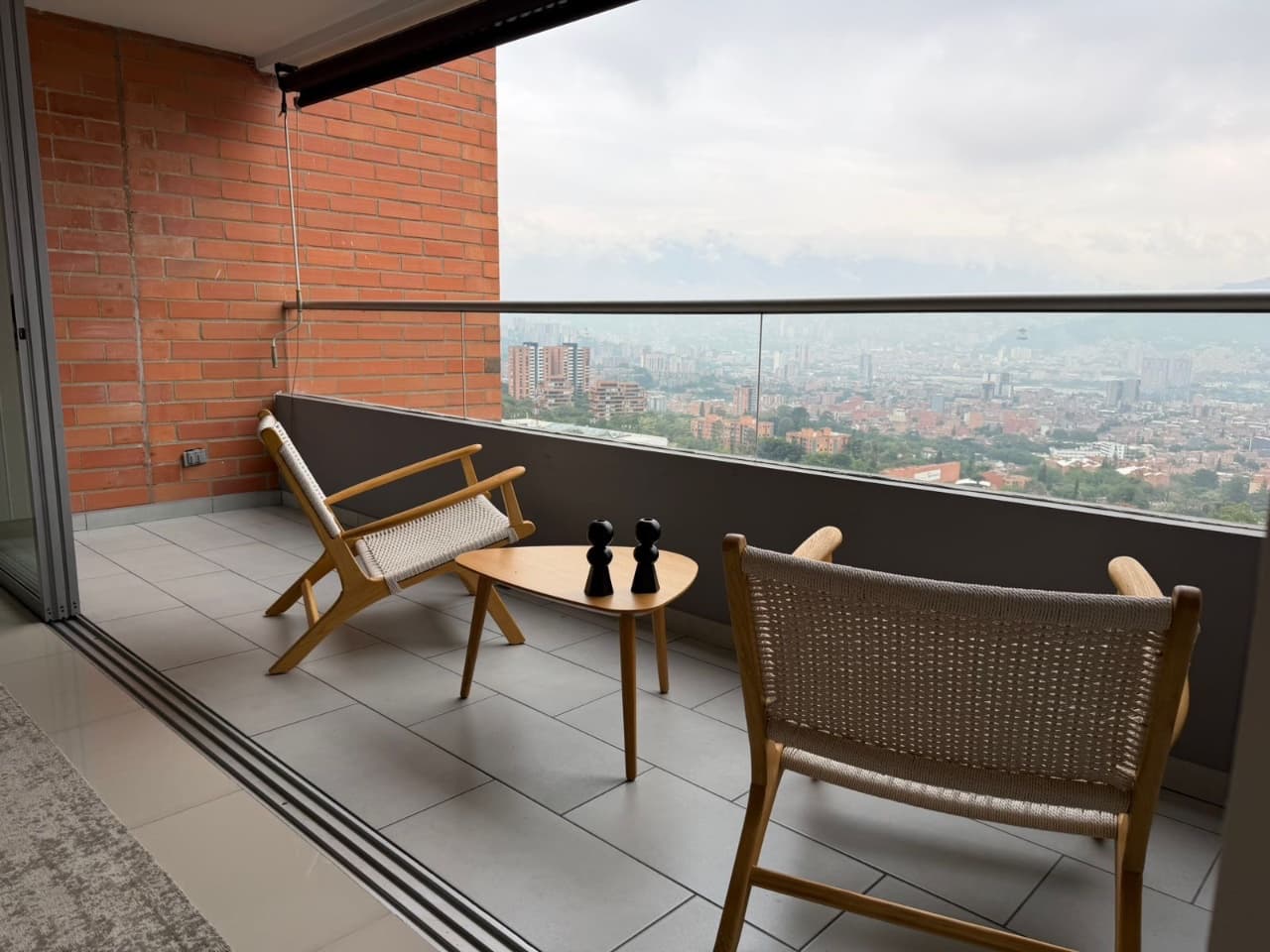 Apartamento en arriendo en Loma Del Chocho, Envigado — foto 3 de 13