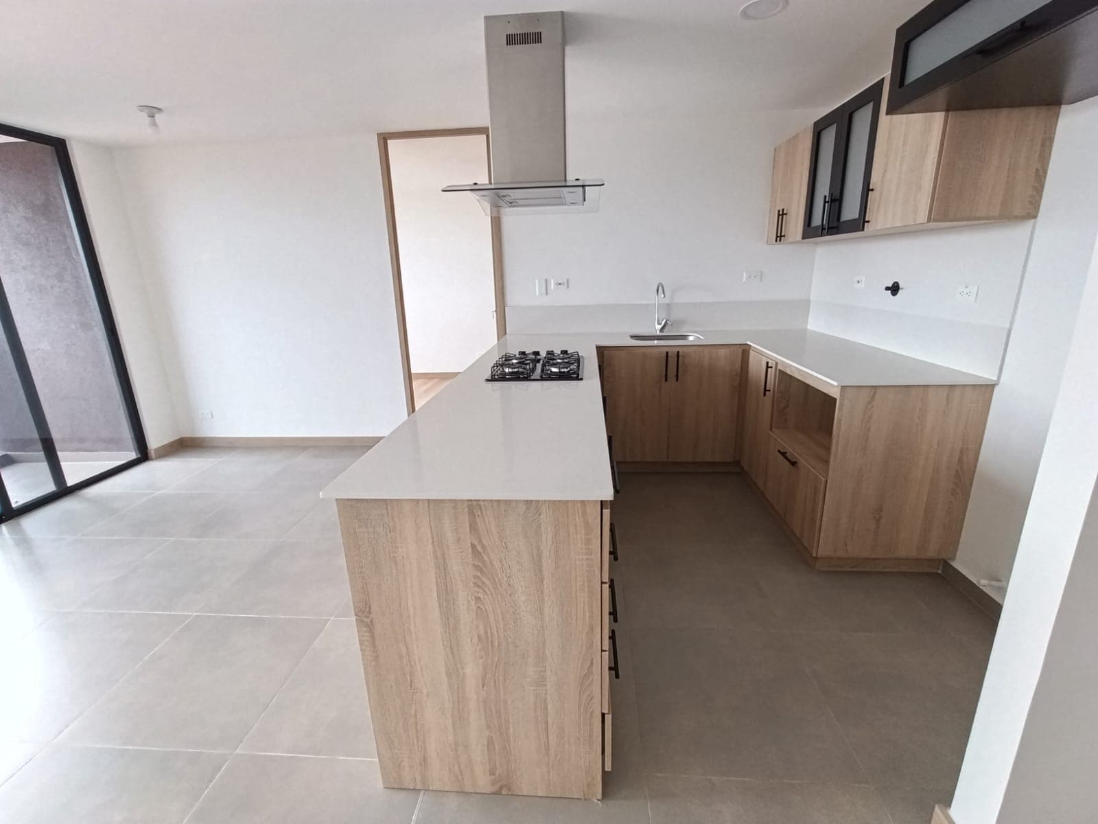 Apartamento en arriendo en San Antonio De Pereira, Rionegro — foto 3 de 16