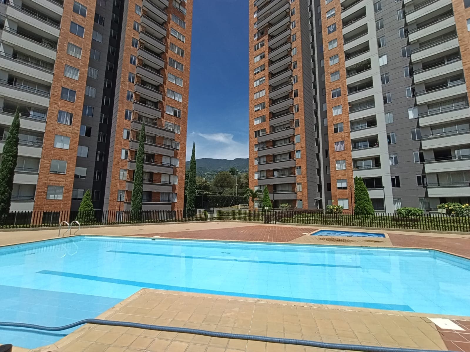 Apartamento en arriendo en Las Brisas La, La Estrella — foto 4 de 20