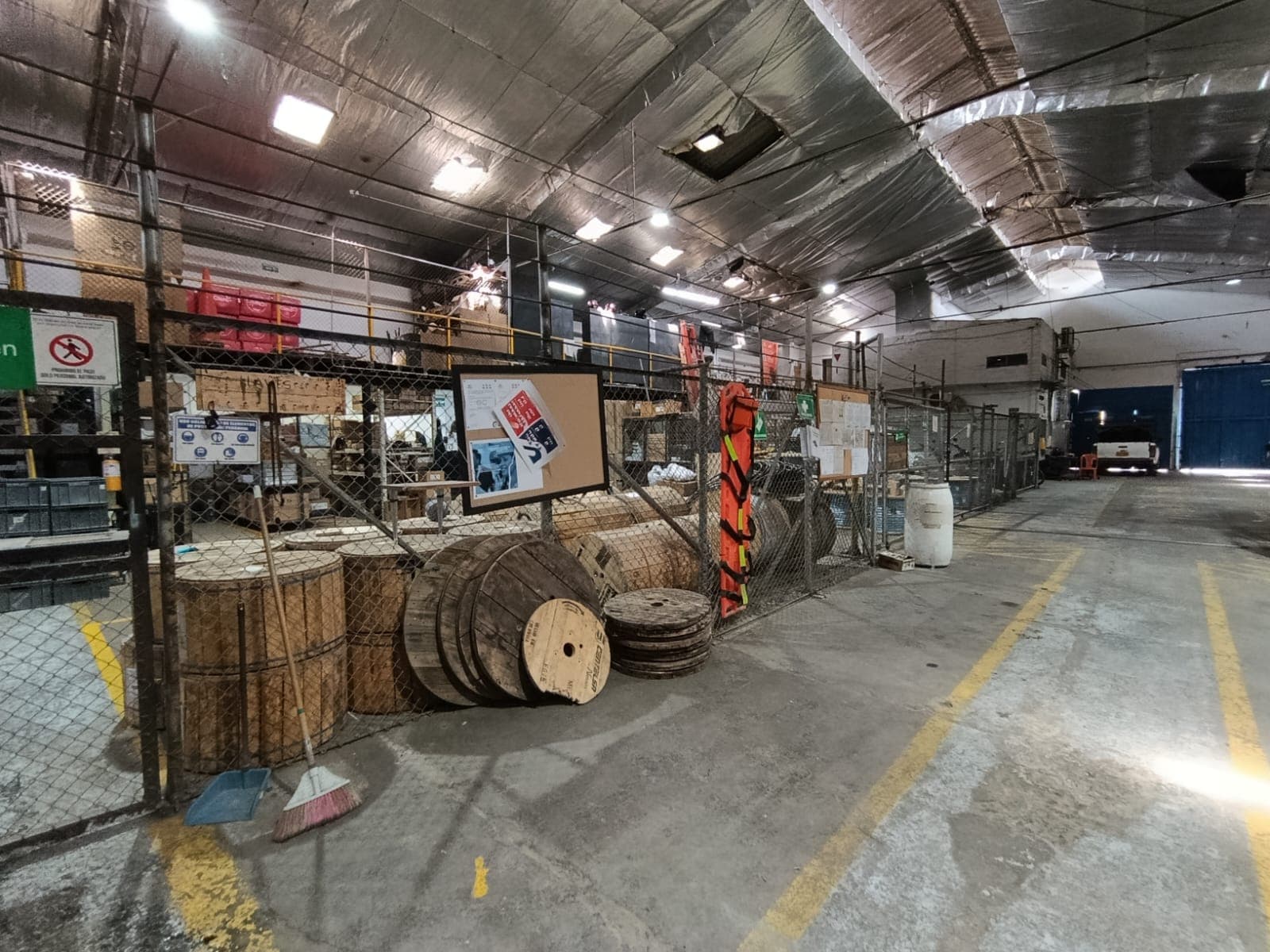 Bodega en arriendo en Perpetuo Socorro, Centro, Medellín — foto 4 de 19