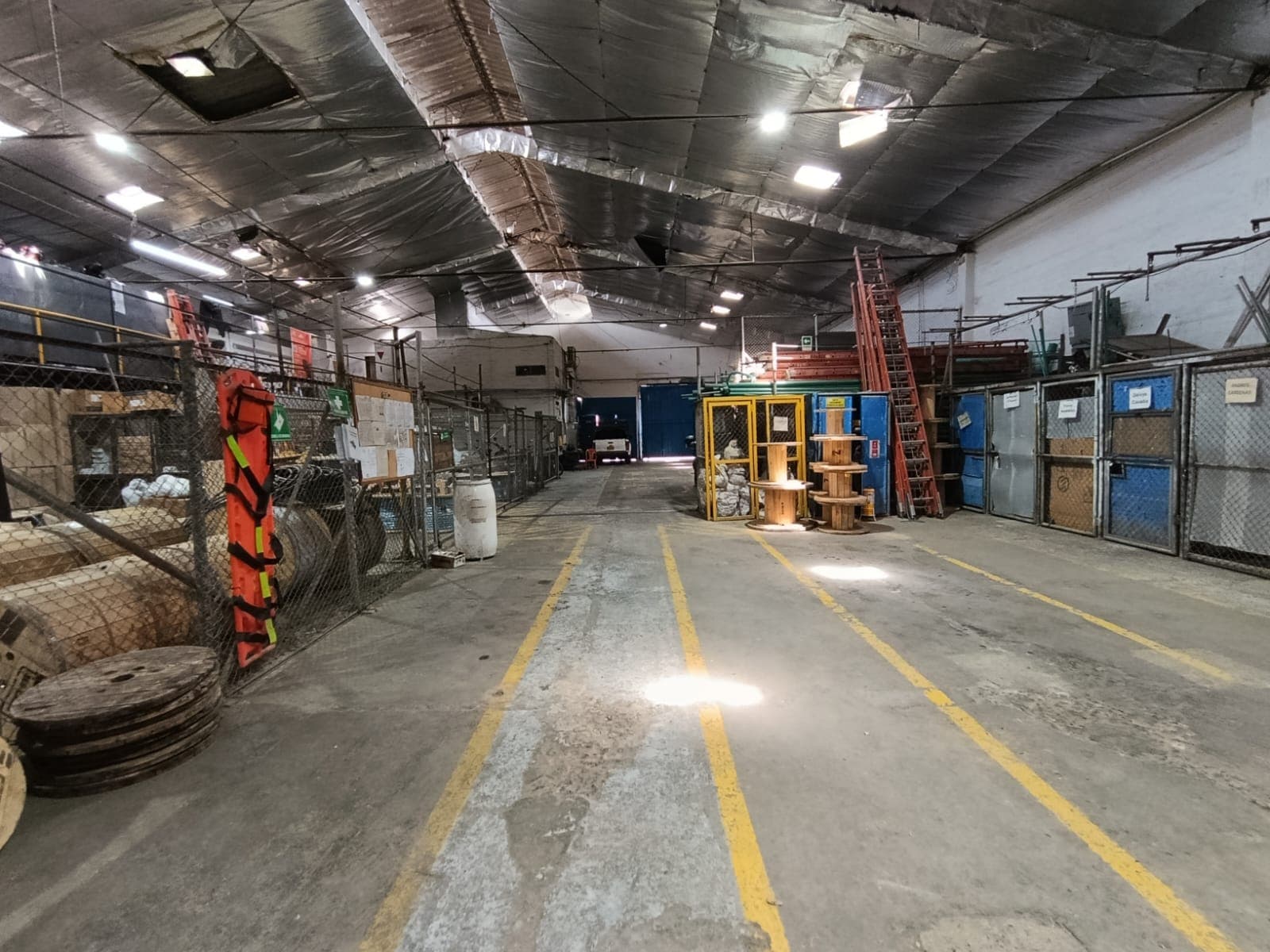 Bodega en arriendo en Perpetuo Socorro, Centro, Medellín — foto 5 de 19