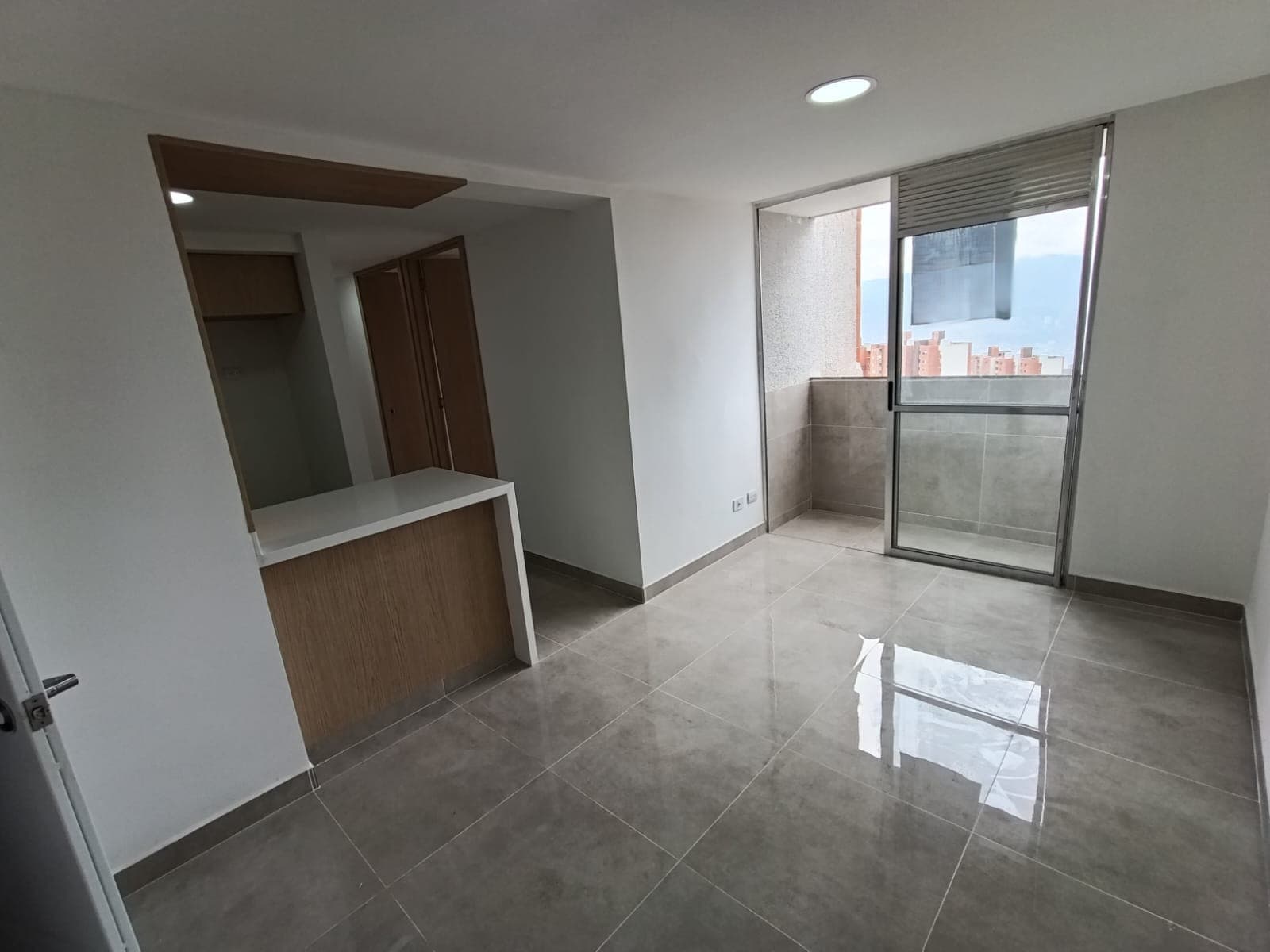 Apartamento en arriendo en Pajarito, Robledo, Medellín — foto 1 de 20