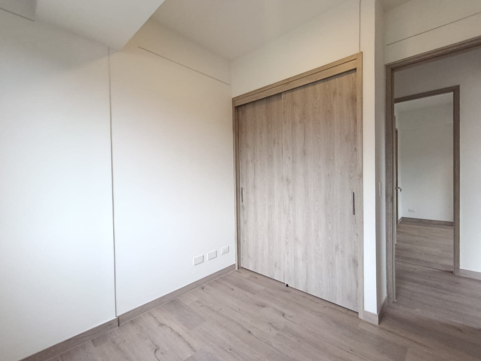 Apartamento en arriendo en Ciudad Del Rio, El Poblado, Medellín — foto 4 de 19