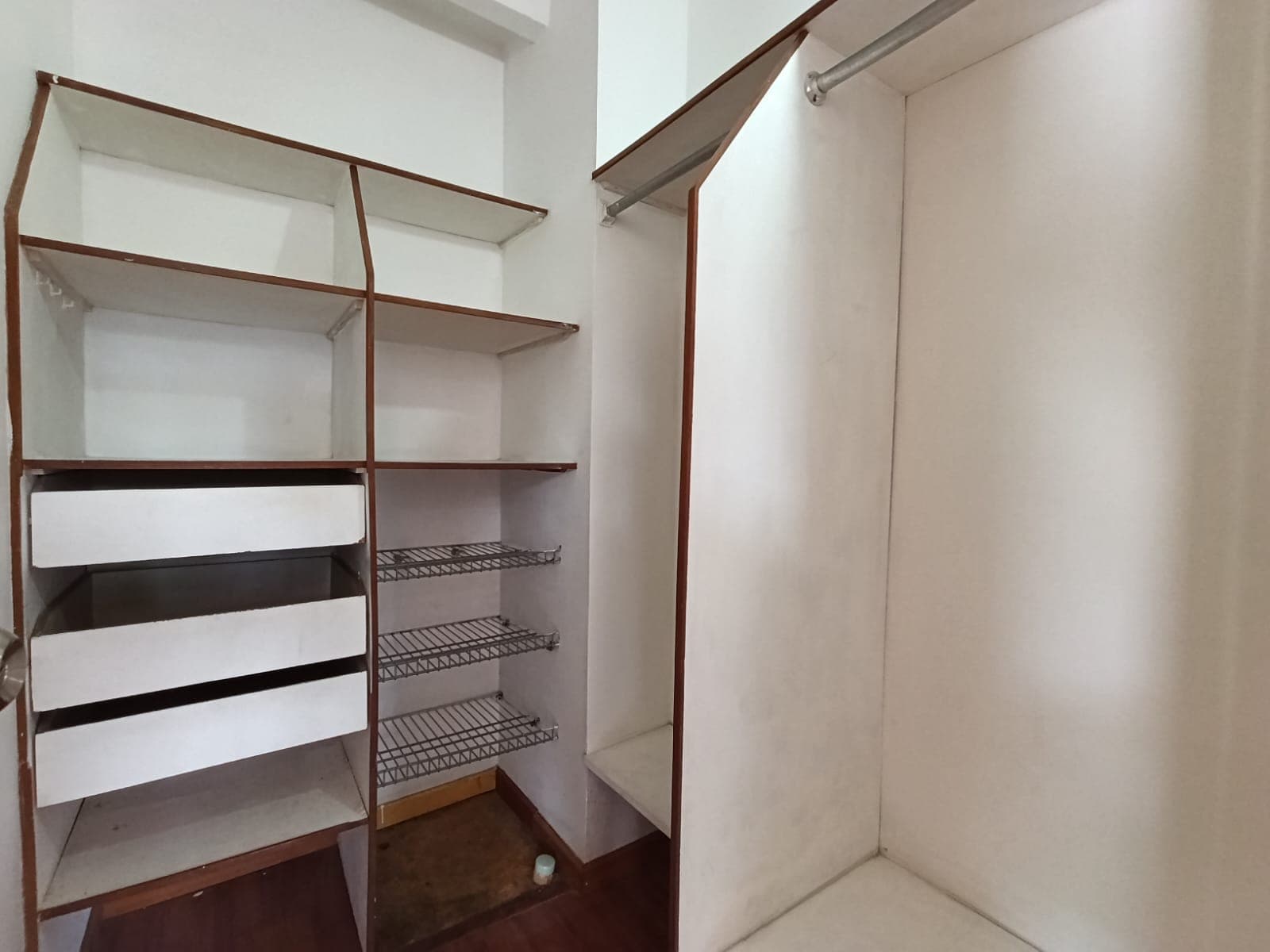 Apartamento en arriendo en Patio Bonito, El Poblado, Medellín — foto 4 de 14