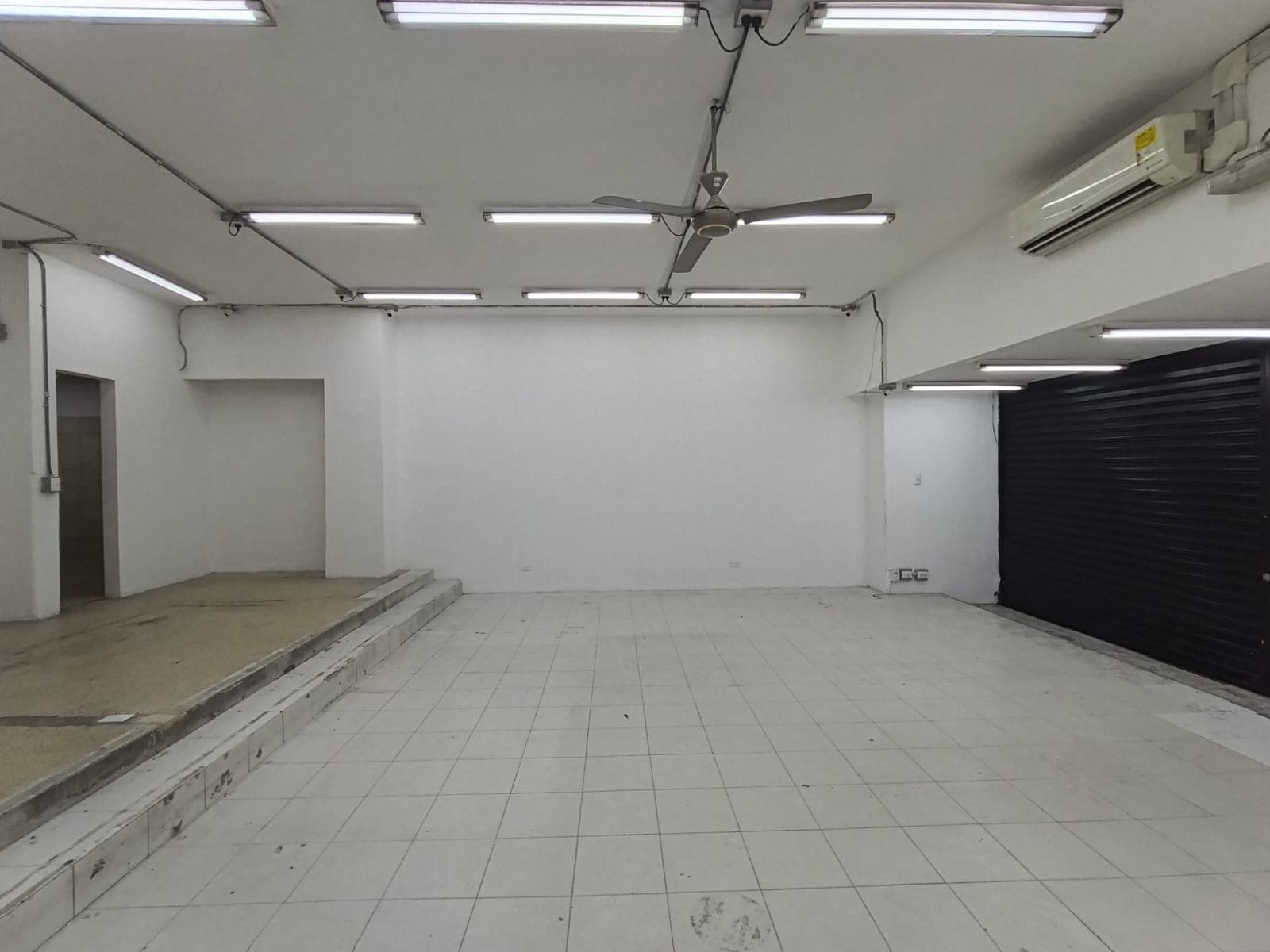 Local en arriendo en La Candelaria, Centro, Medellín — foto 4 de 18