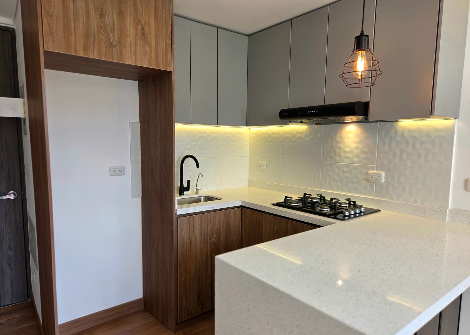 Apartaestudio en arriendo en Rincon Del Salitre, Barrios Unidos, Bogotá, D.c. — foto 4 de 15